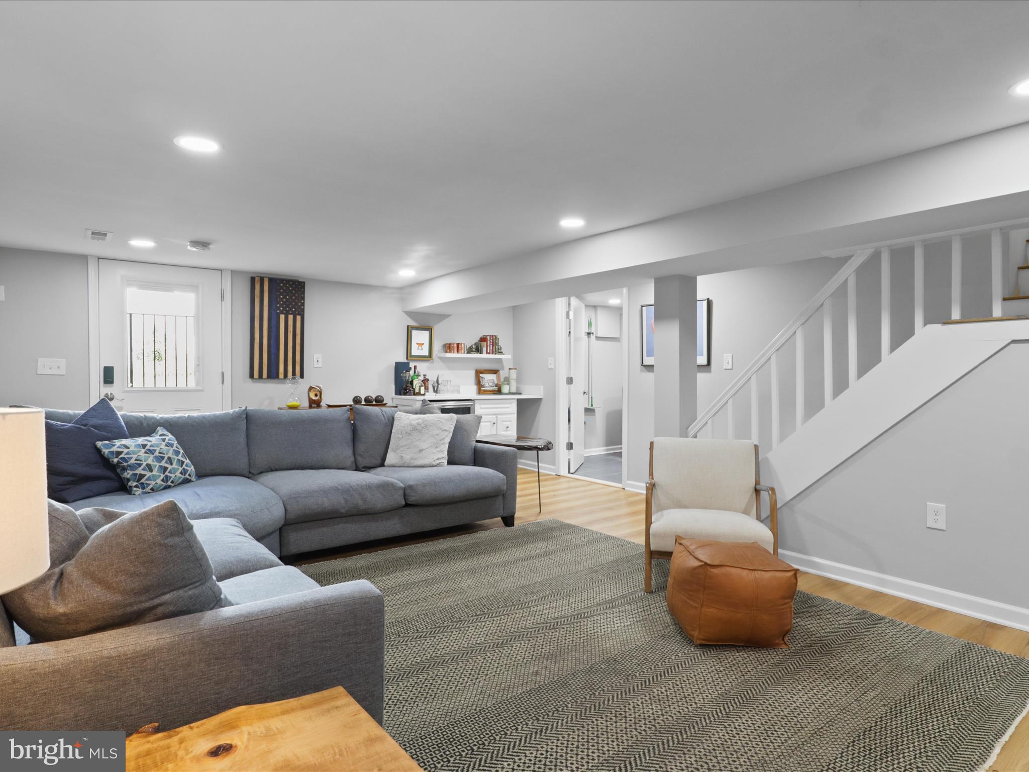 BROYHILL CREST - Residential