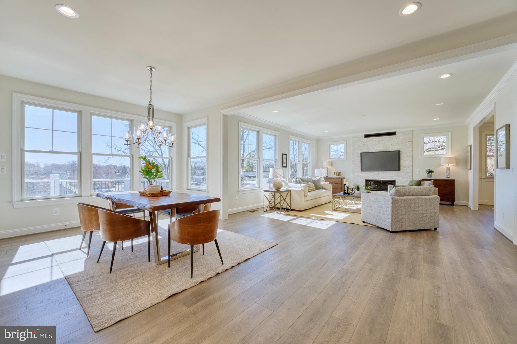 OAK GROVE - Residential