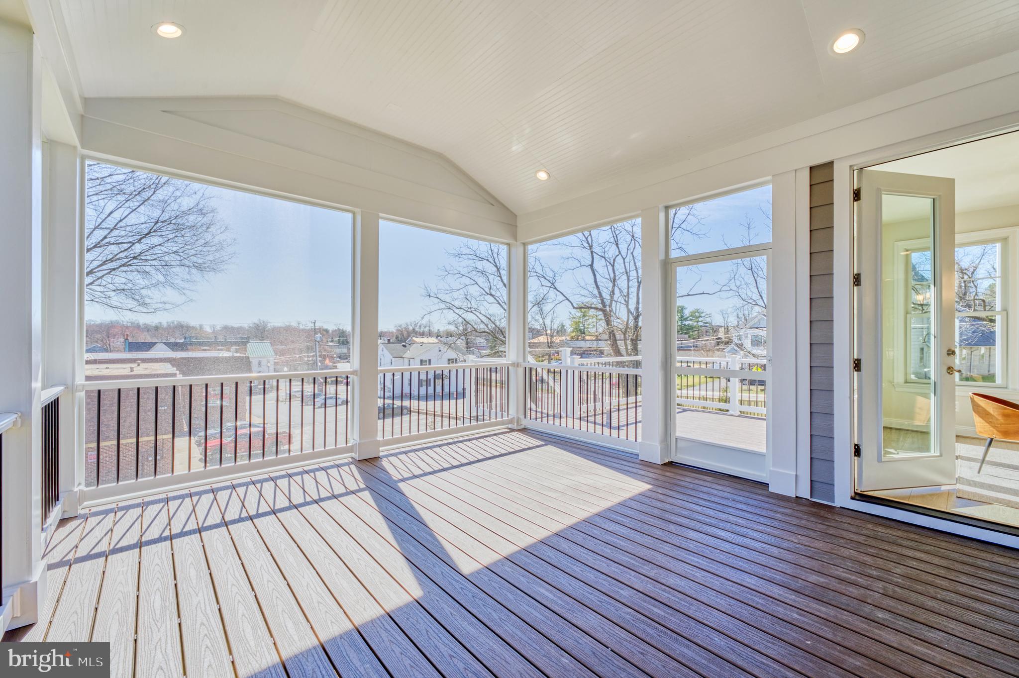 OAK GROVE - Residential