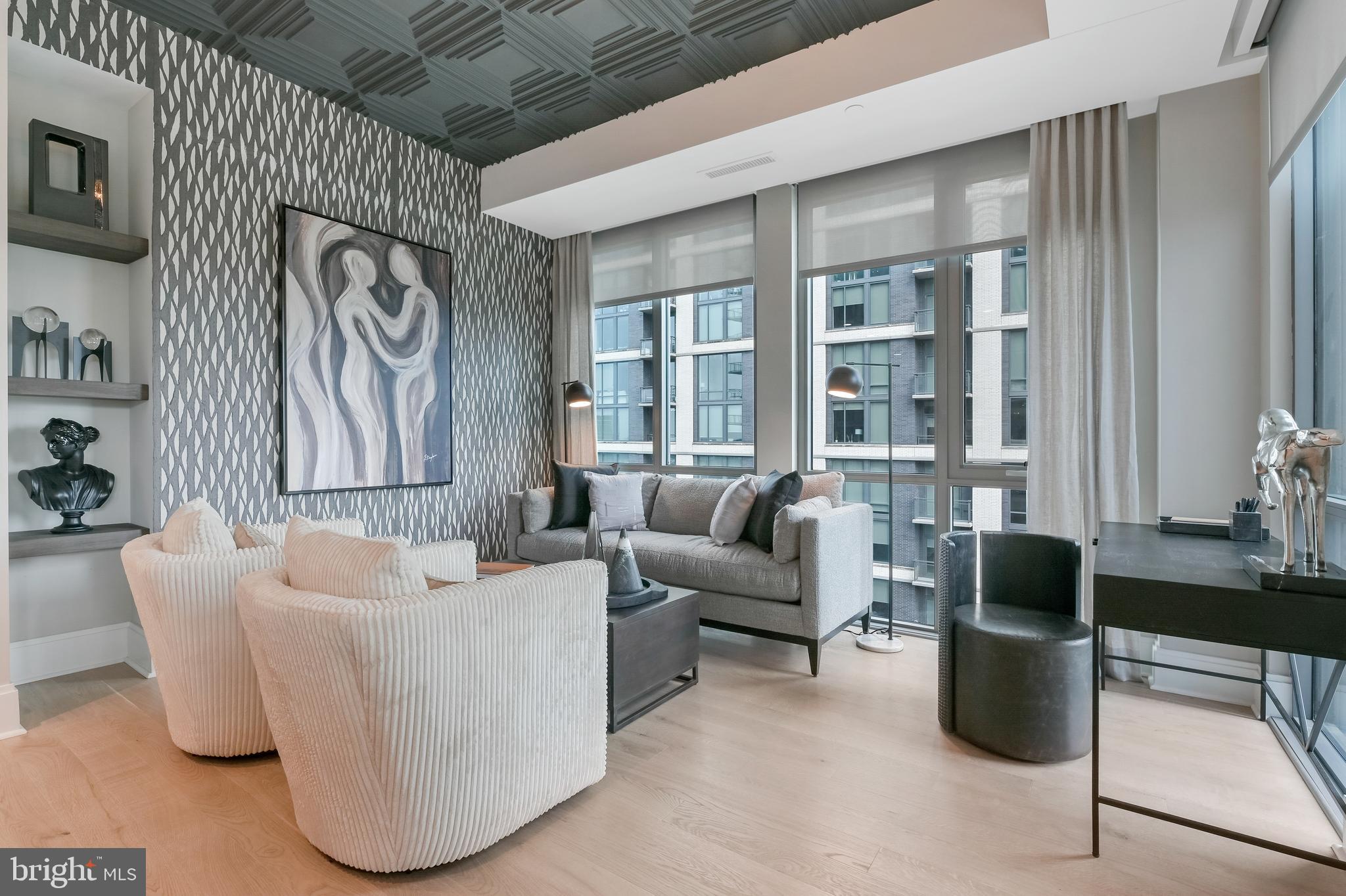 TYSONS CORNER - Residential