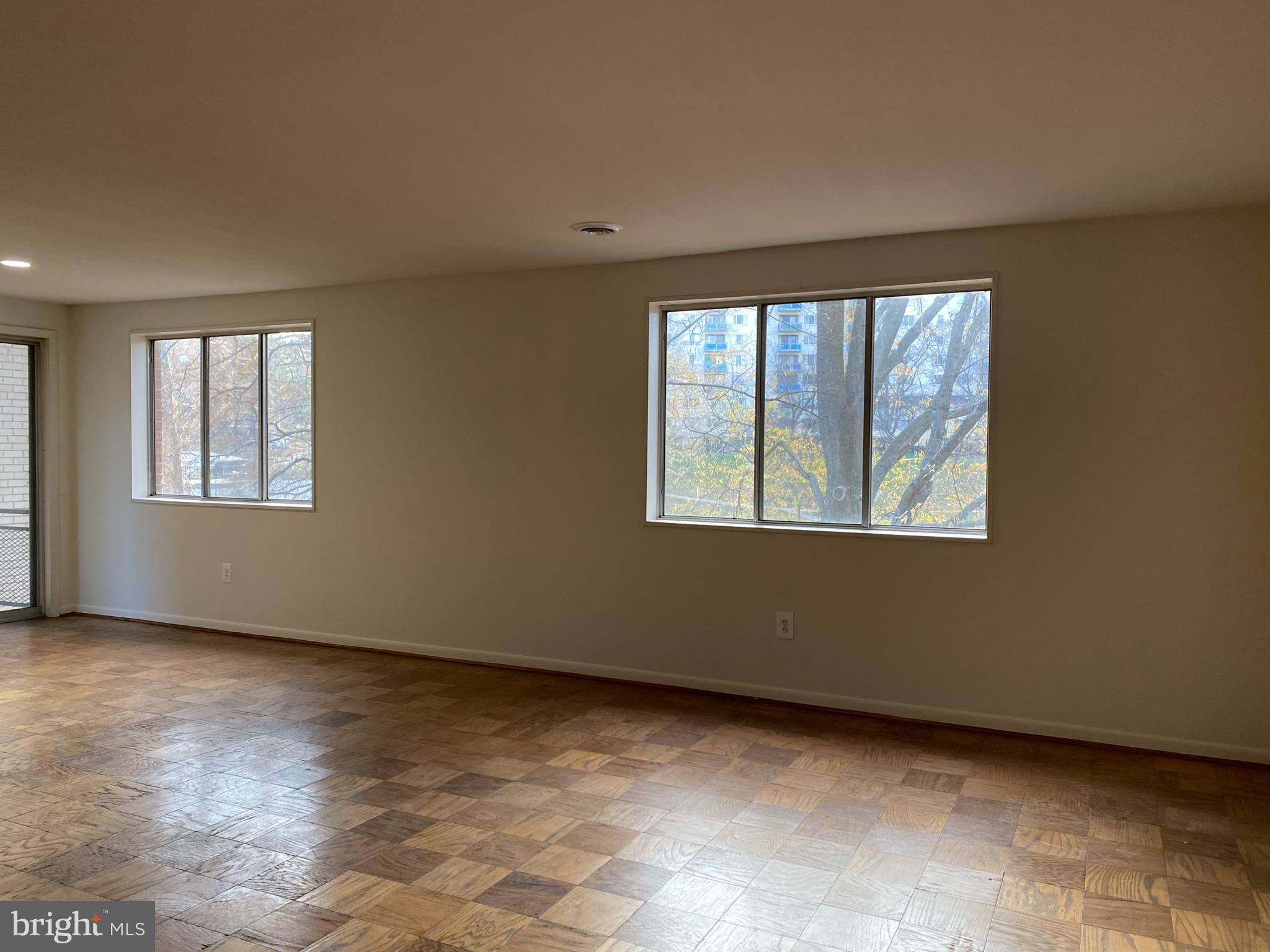 10224 ROCKVILLE PIKE 301