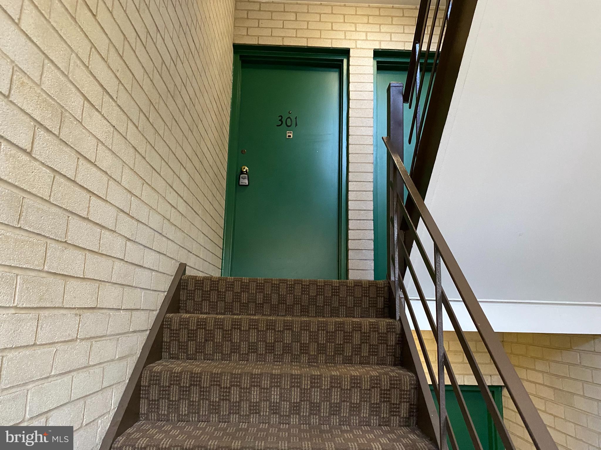 10224 ROCKVILLE PIKE 301
