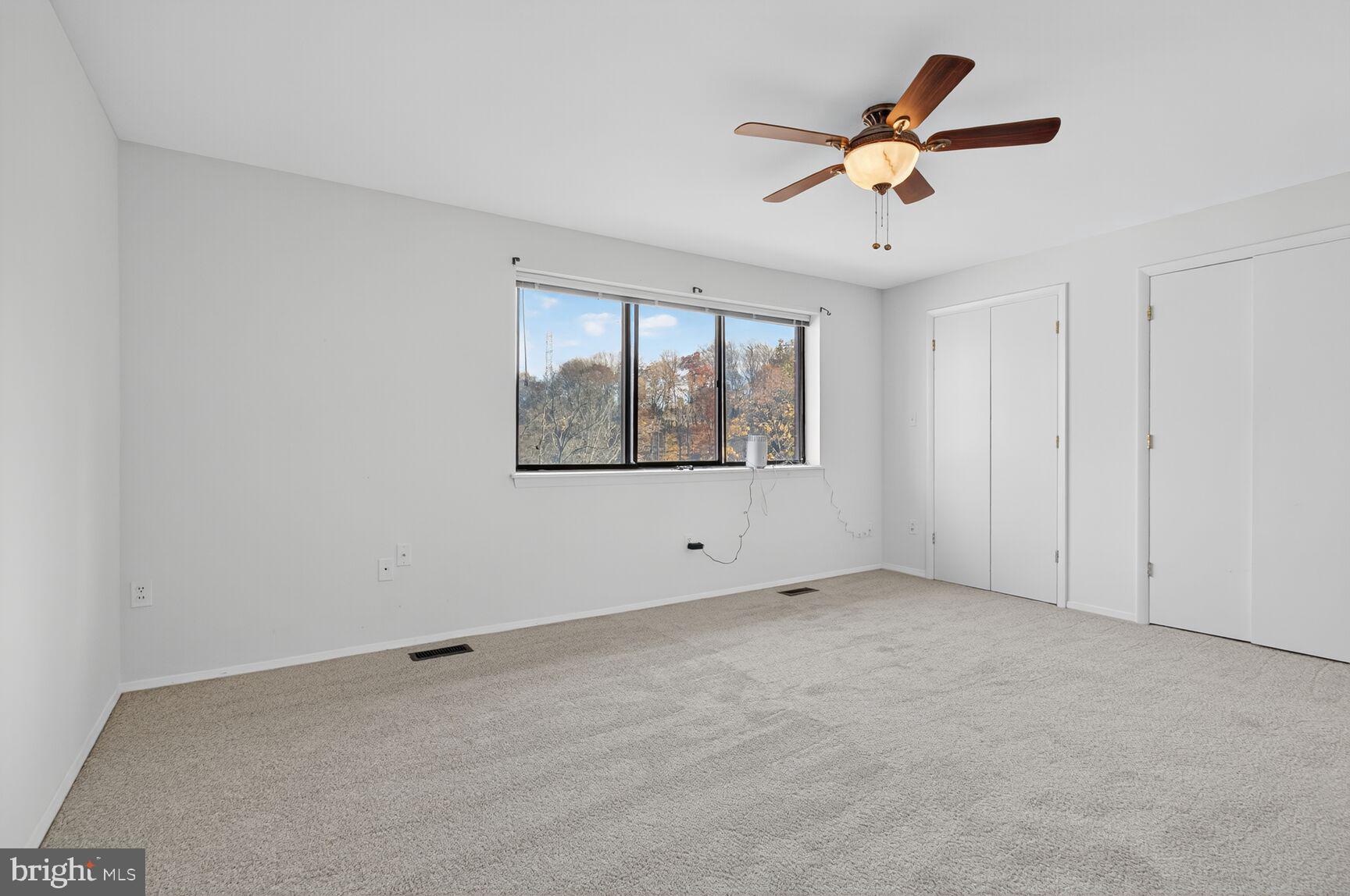 VILLAGE OF OWEN BROWN - Residential