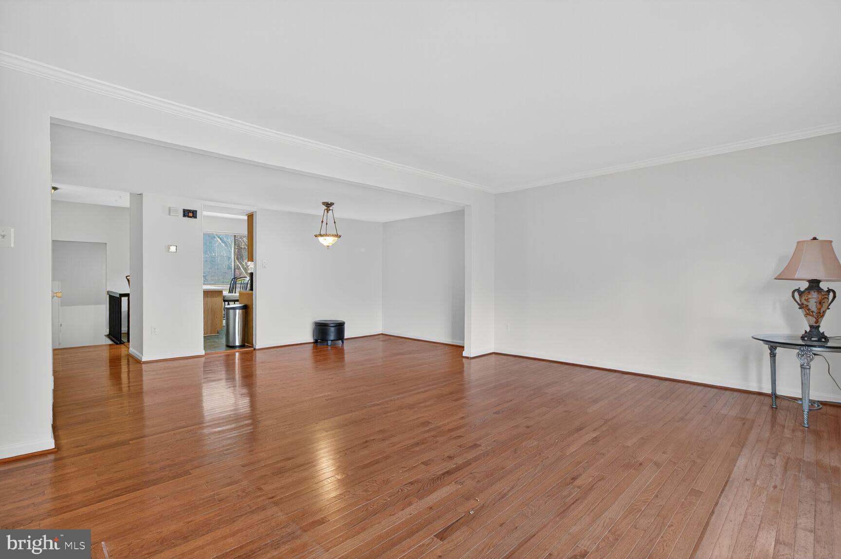 VILLAGE OF OWEN BROWN - Residential