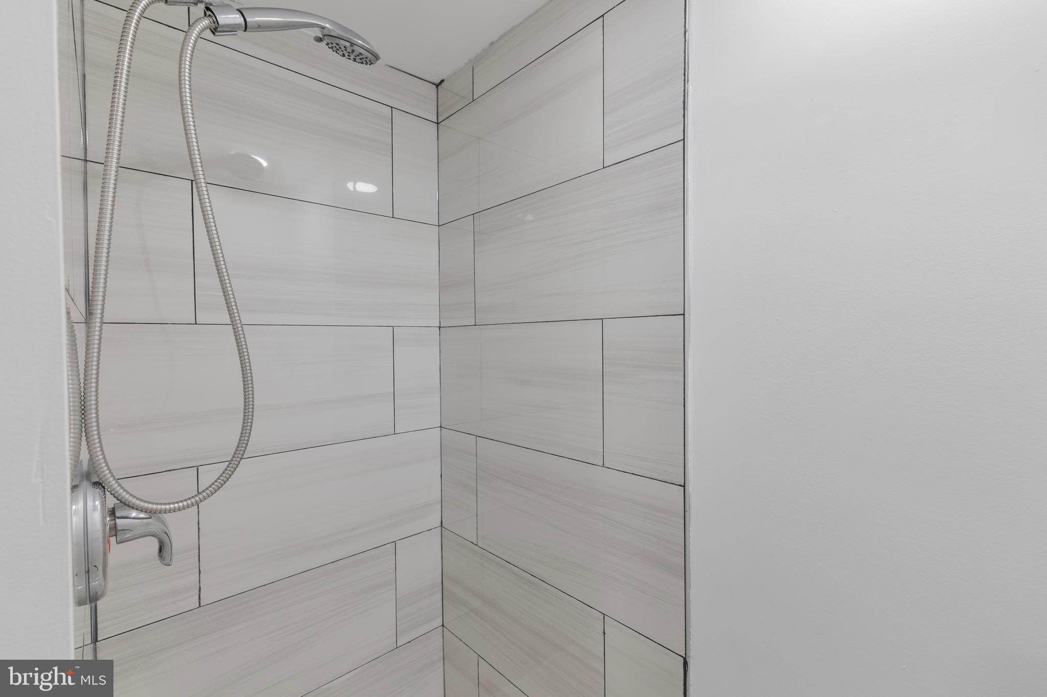 FOREST HEIGHTS - Residential