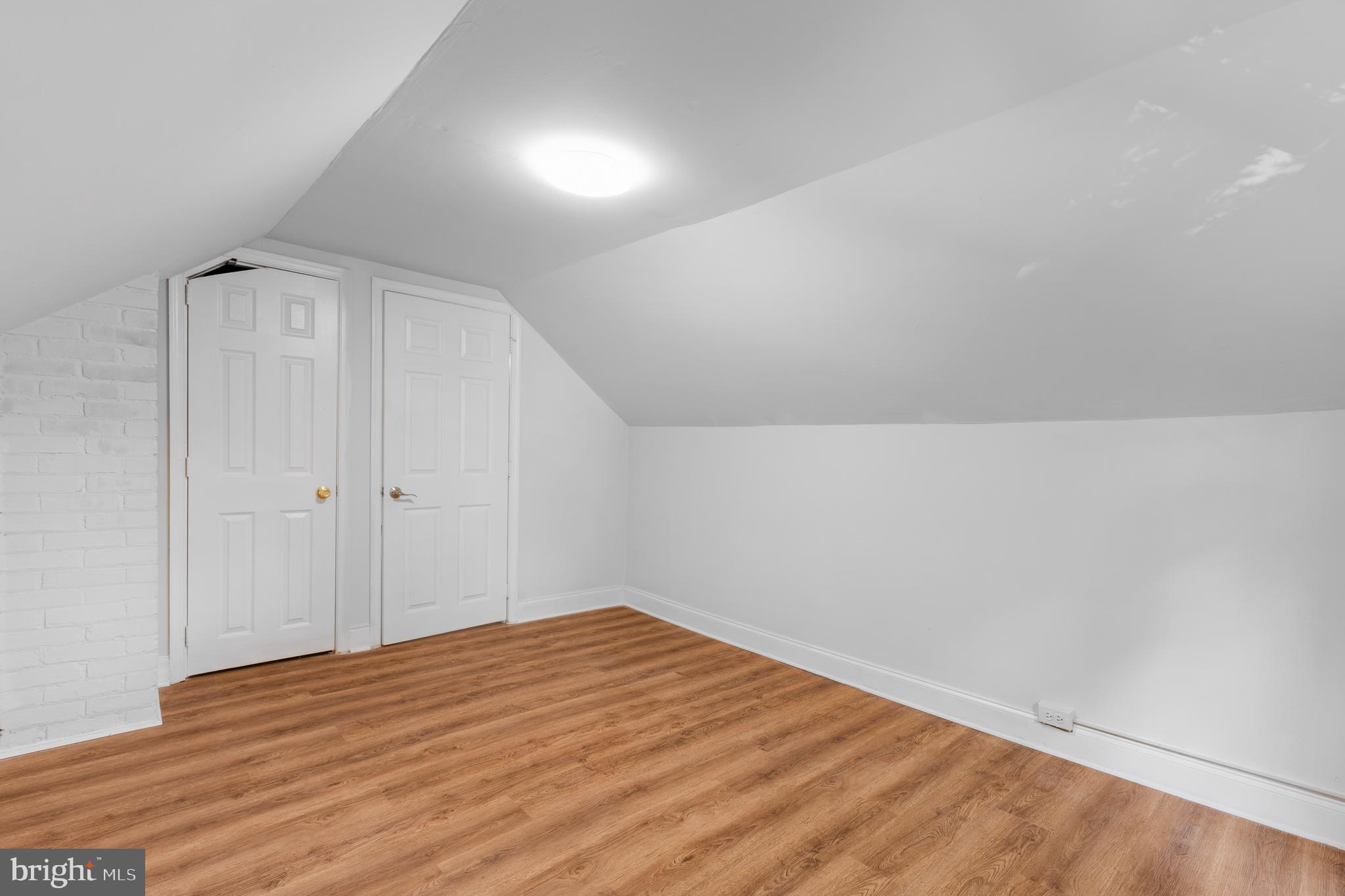 FOREST HEIGHTS - Residential