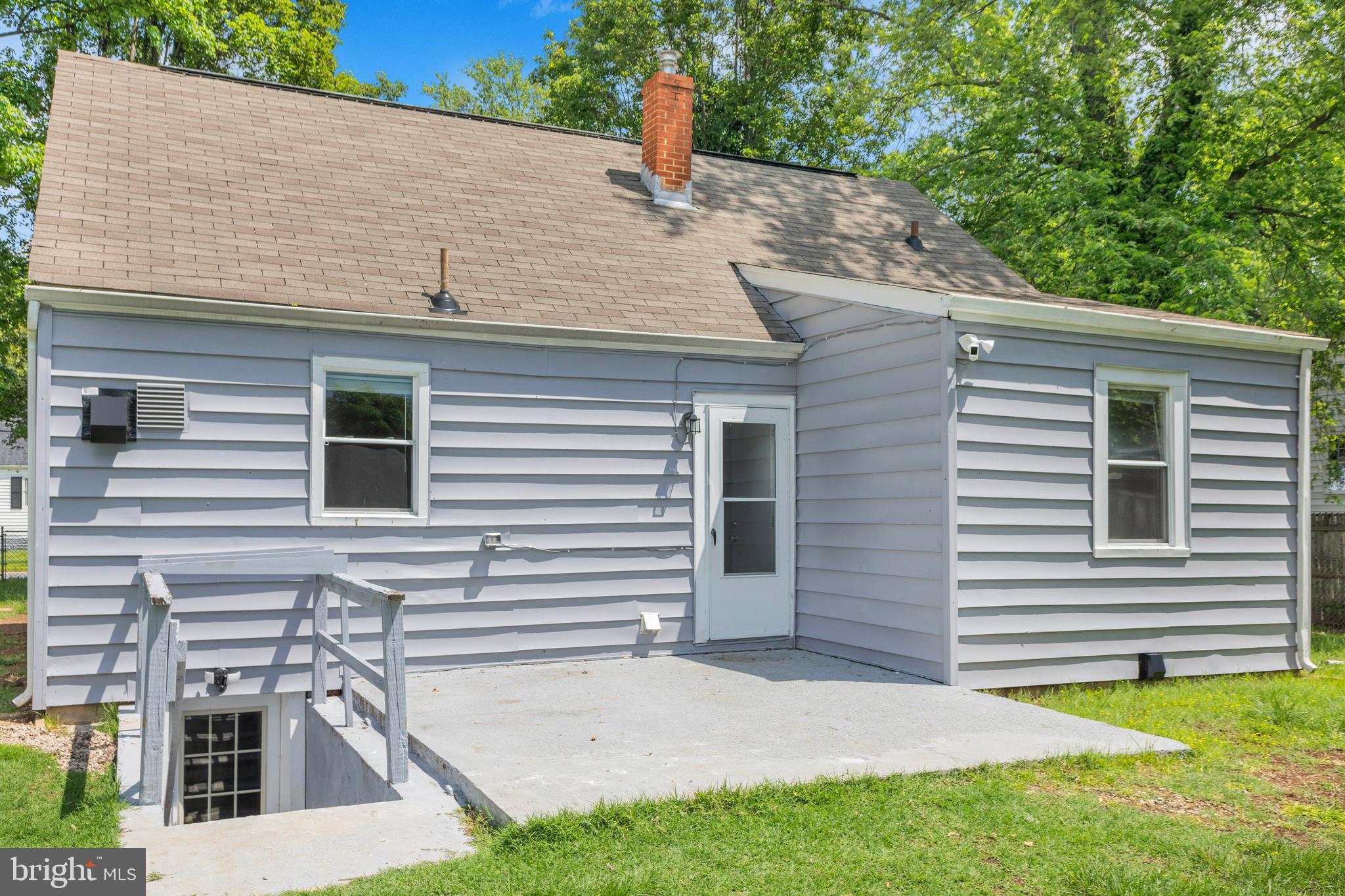 204 MOHICAN DRIVE