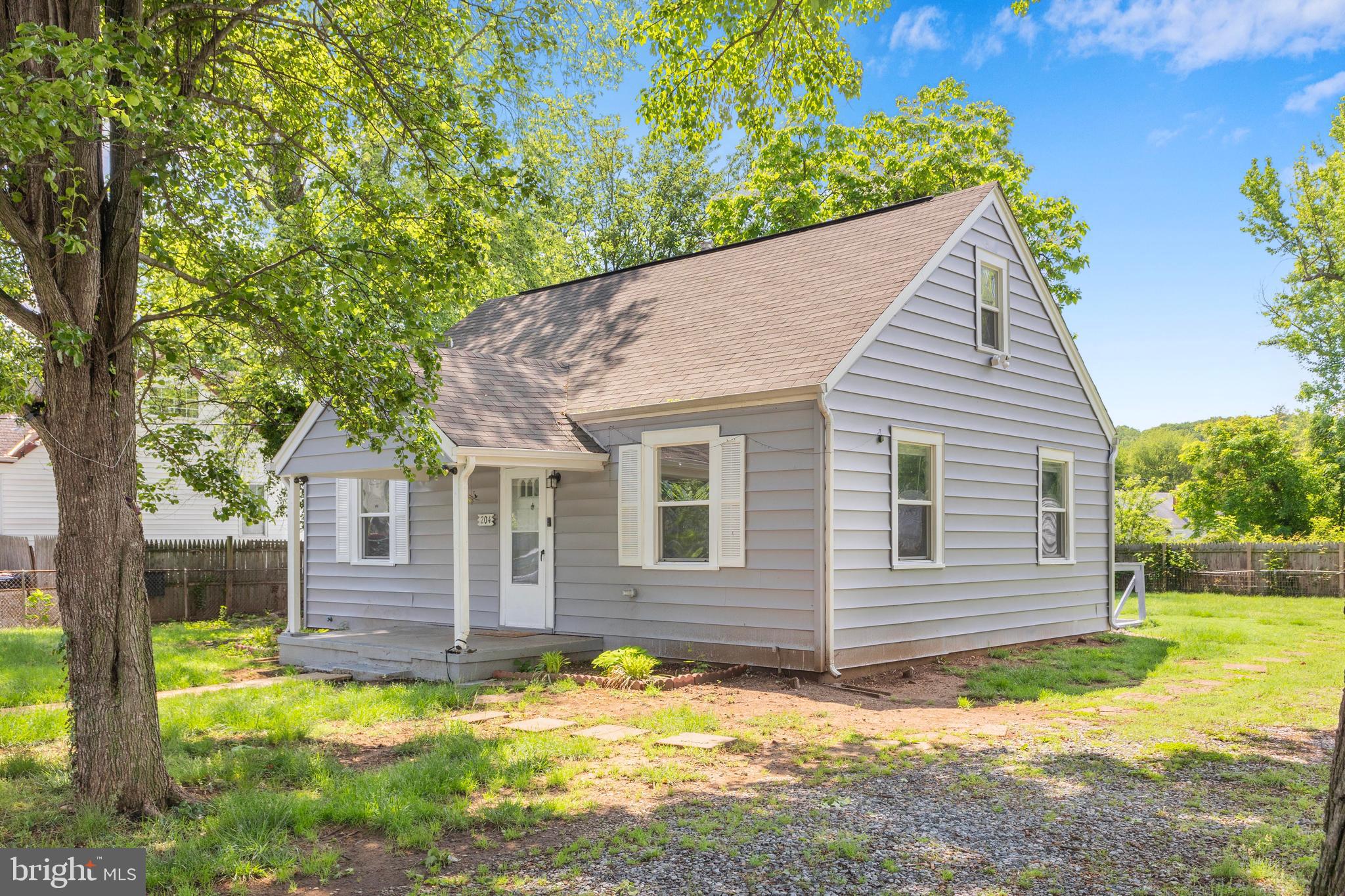 204 MOHICAN DRIVE
