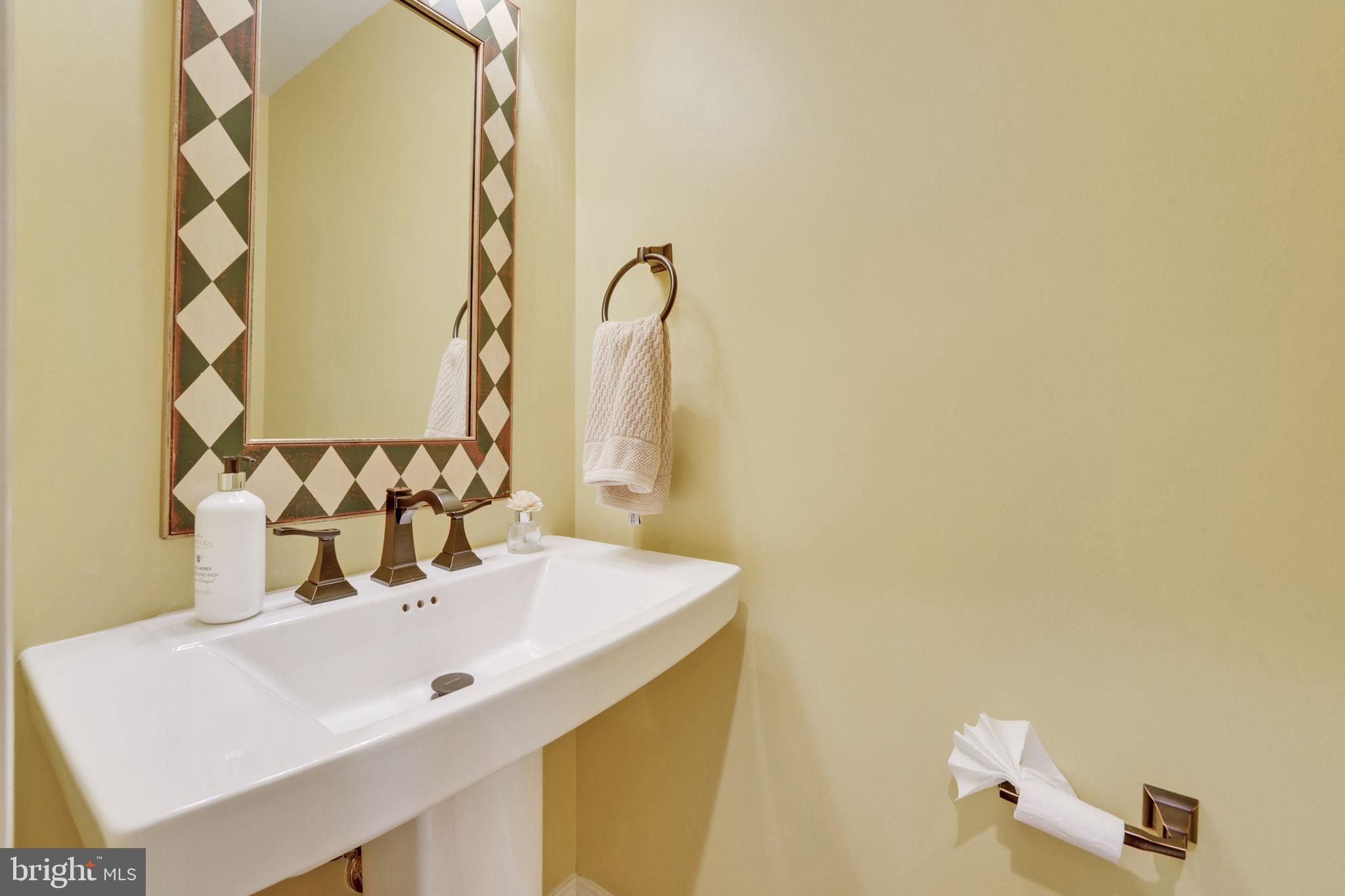 SHIRLEY WOODS - Residential