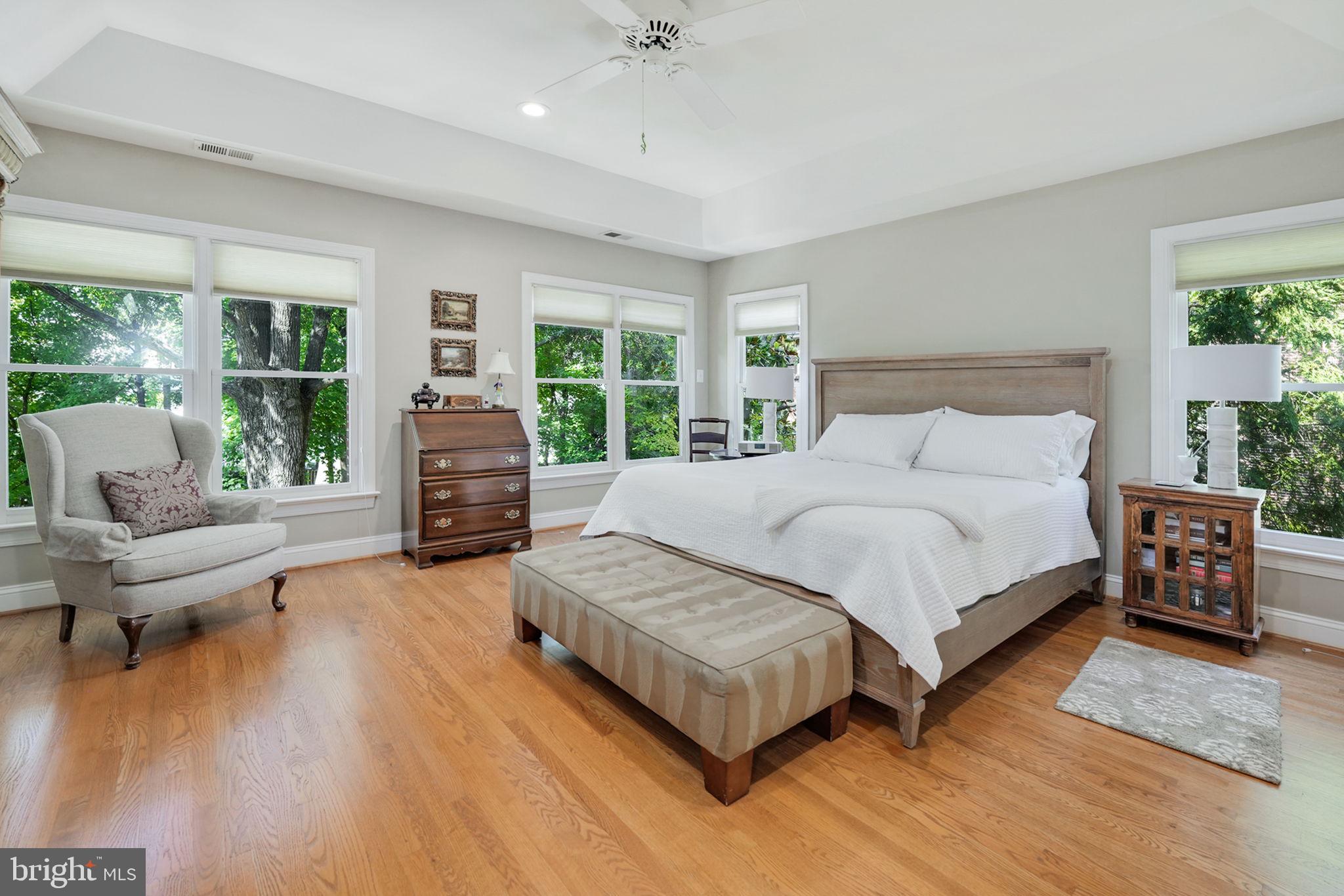 SHIRLEY WOODS - Residential