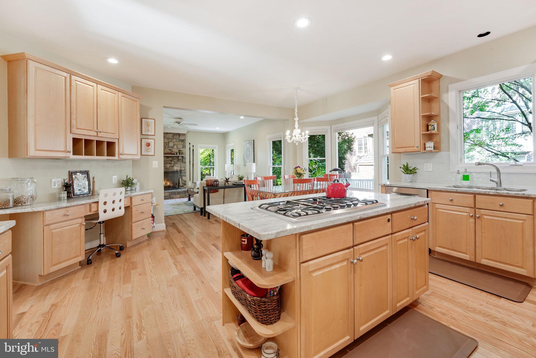 SHIRLEY WOODS - Residential