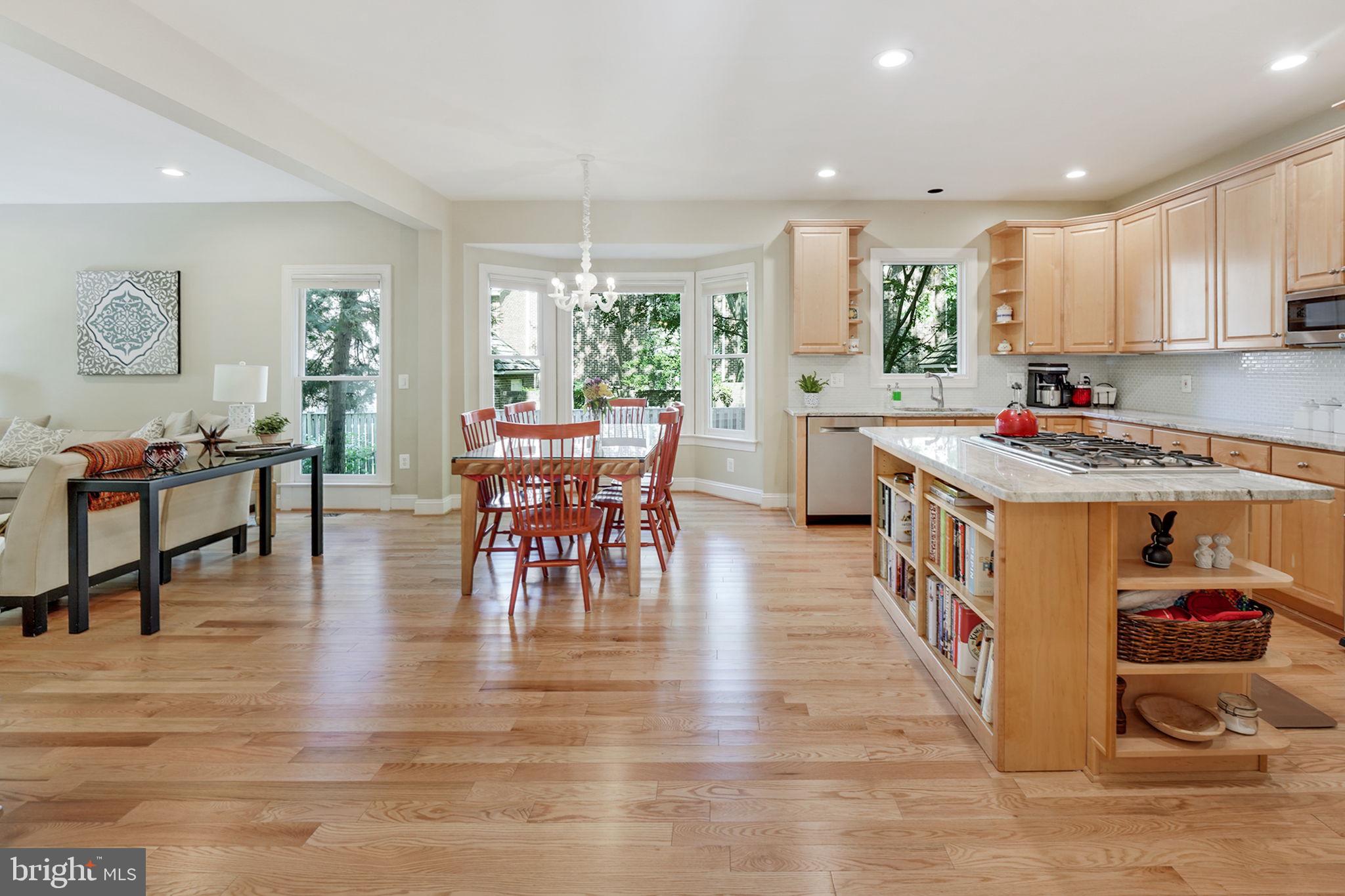 SHIRLEY WOODS - Residential