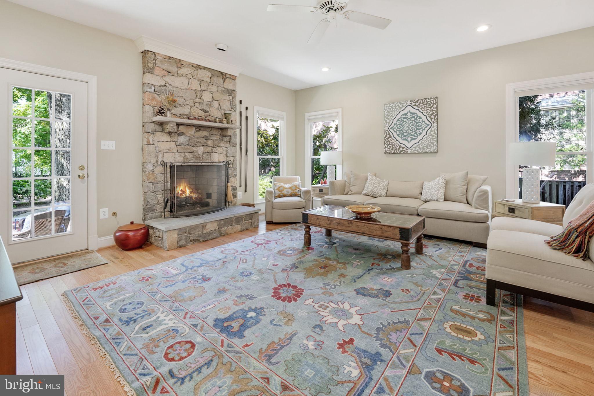 SHIRLEY WOODS - Residential