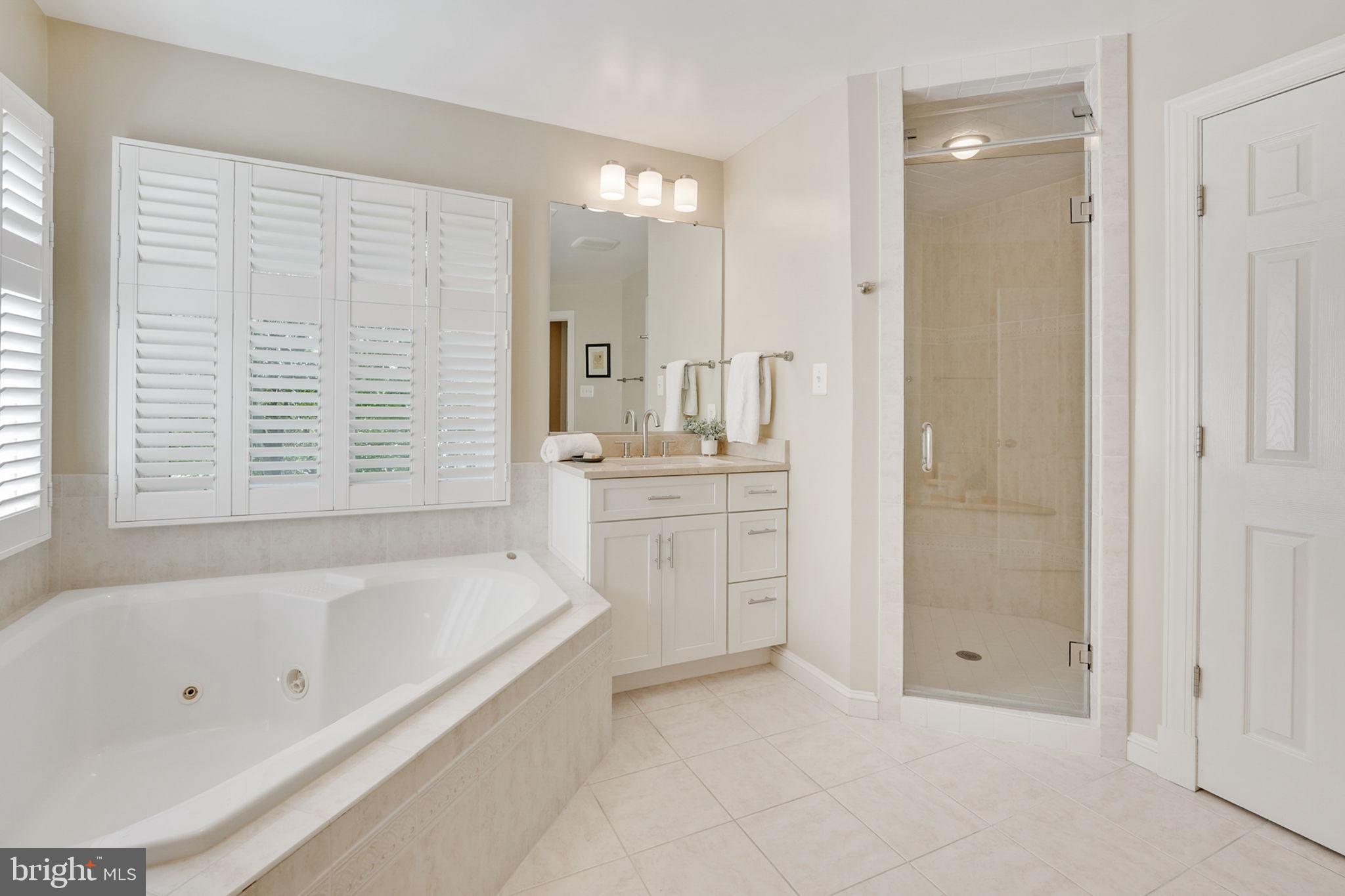 SHIRLEY WOODS - Residential