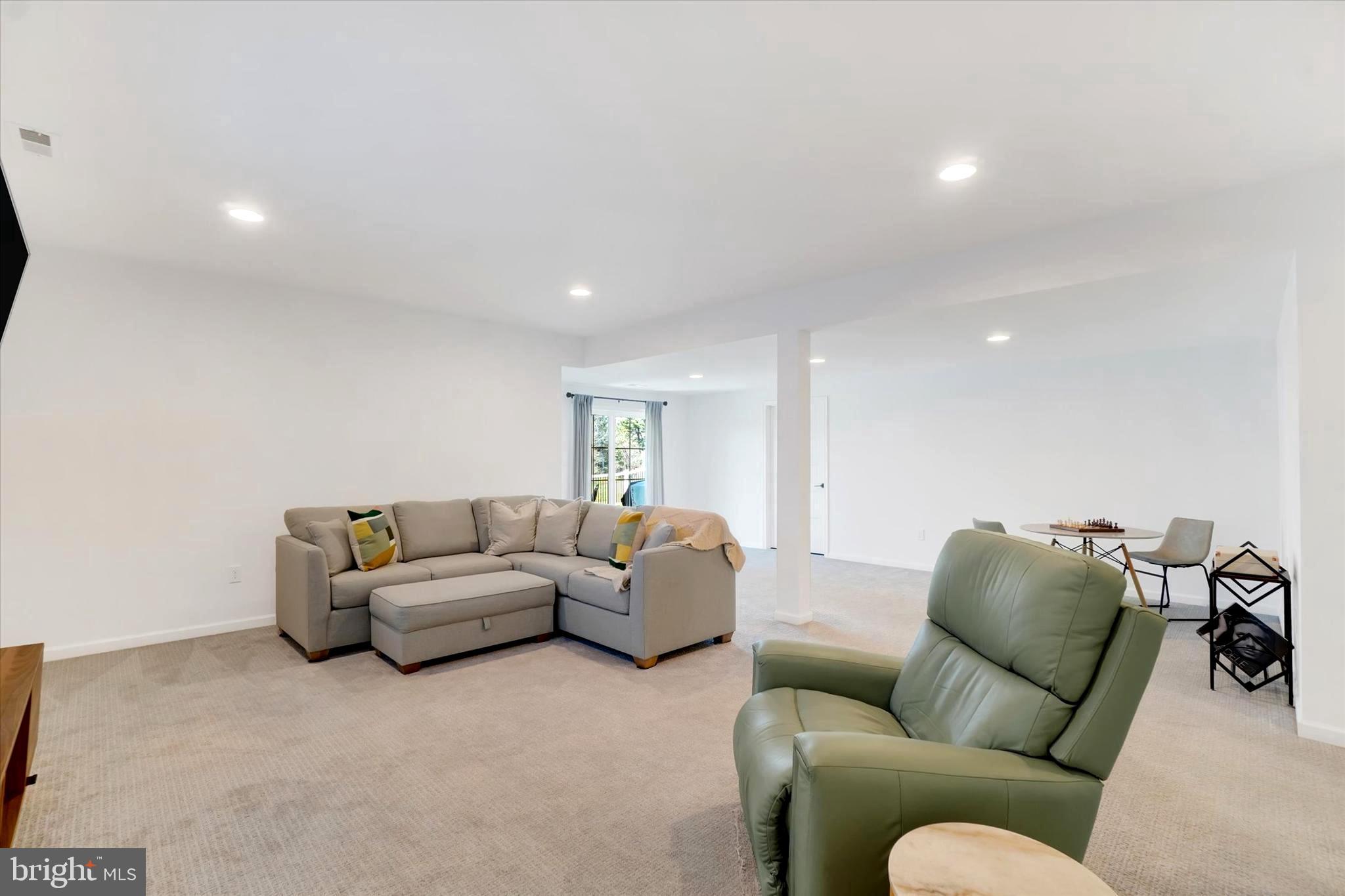 THE VIEWS AT BRIDGEWATER - Residential