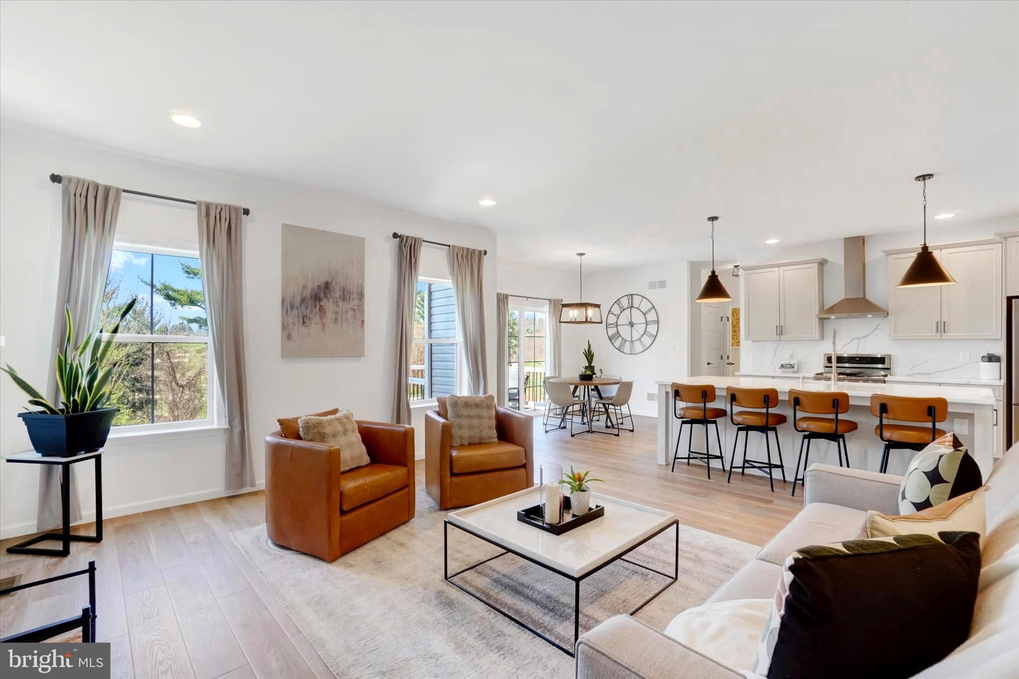 THE VIEWS AT BRIDGEWATER - Residential