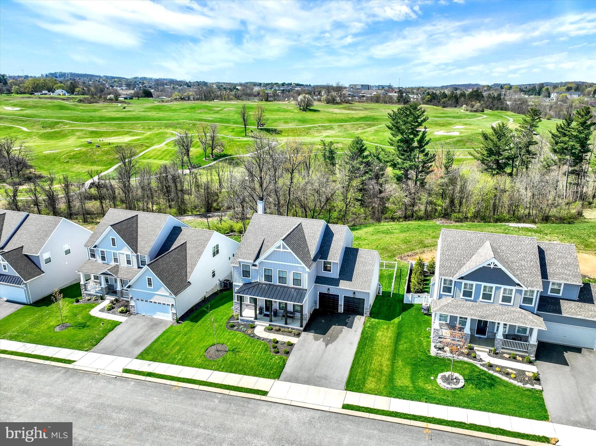 THE VIEWS AT BRIDGEWATER - Residential