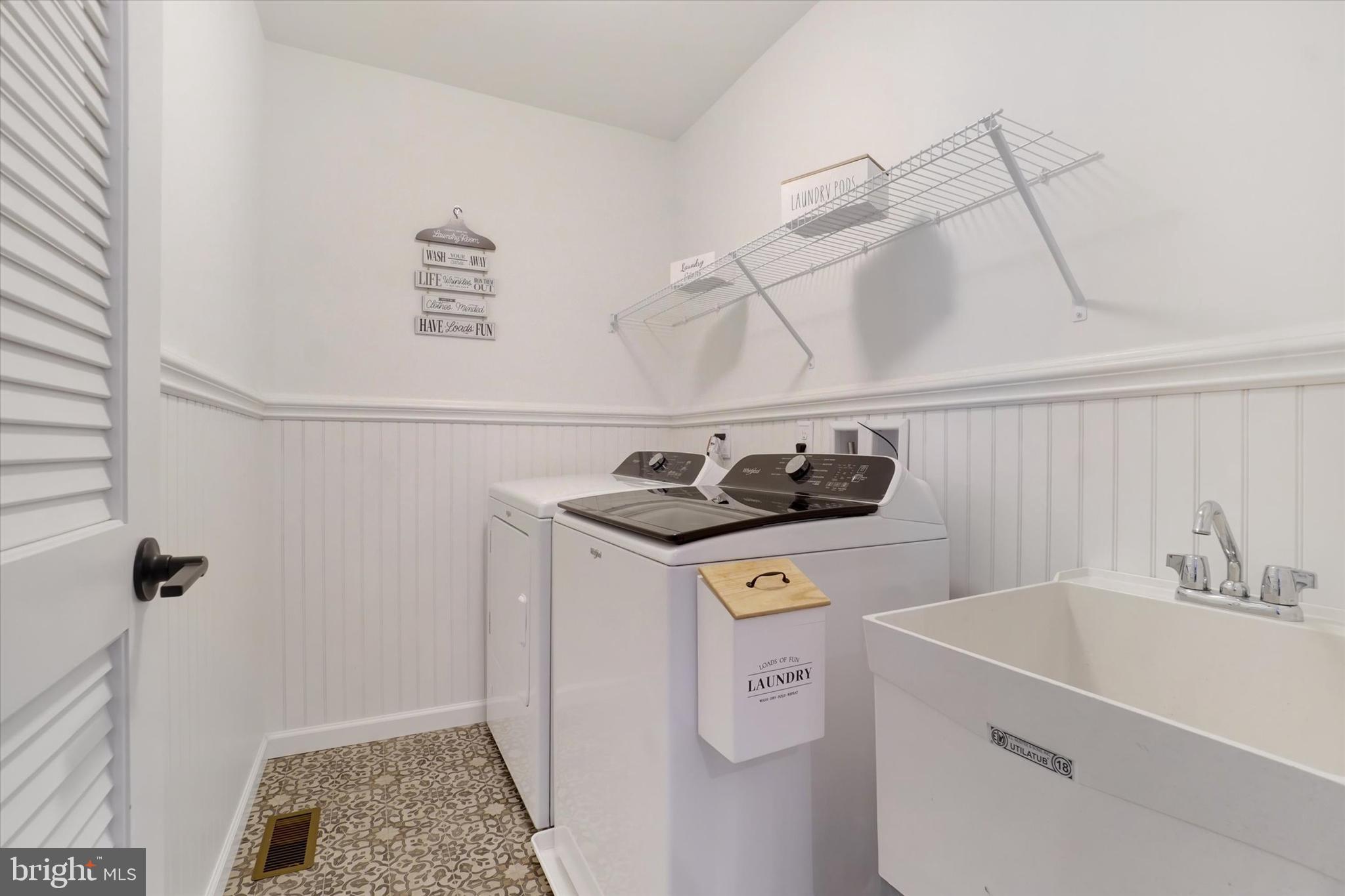 THE VIEWS AT BRIDGEWATER - Residential