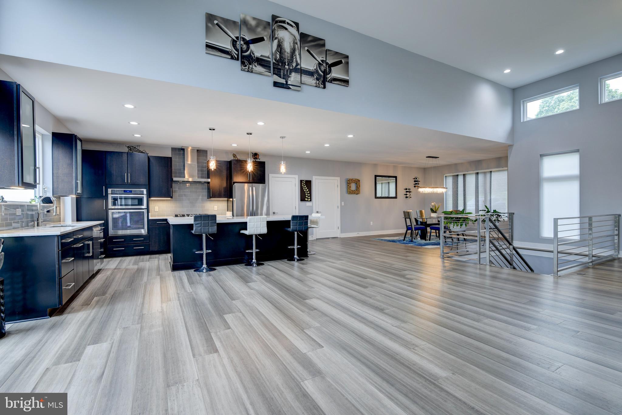 LEESBURG - Residential