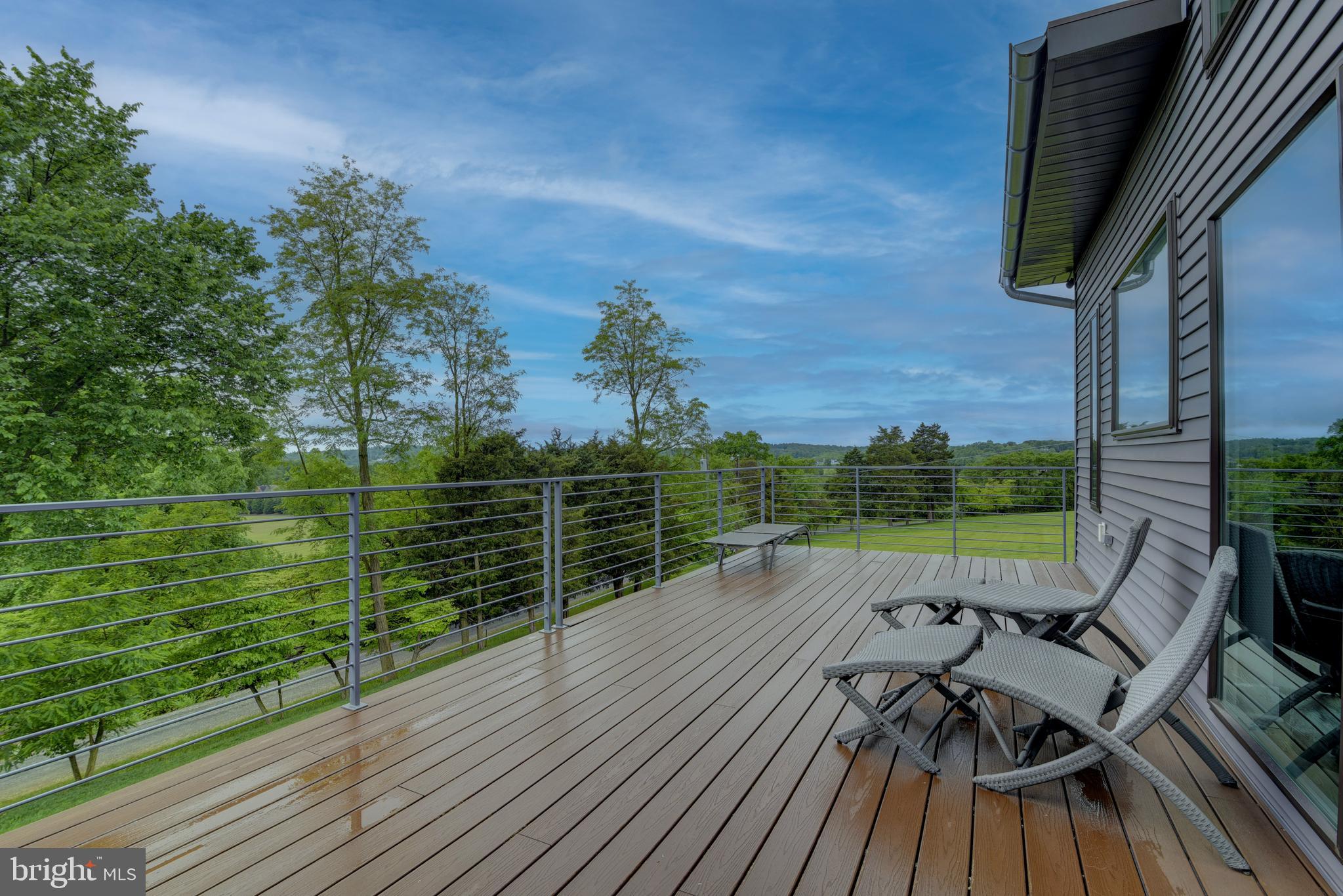 LEESBURG - Residential