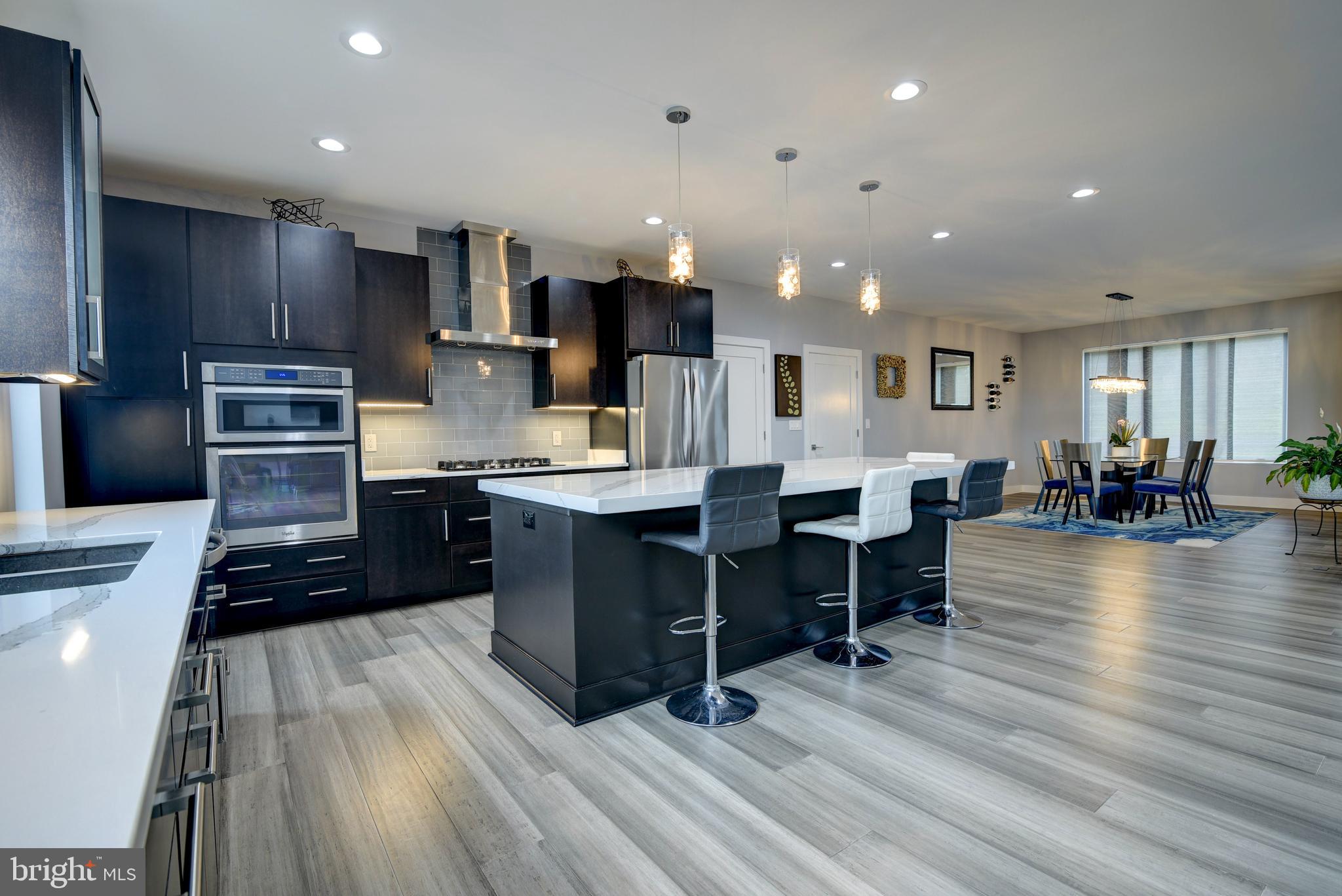 LEESBURG - Residential