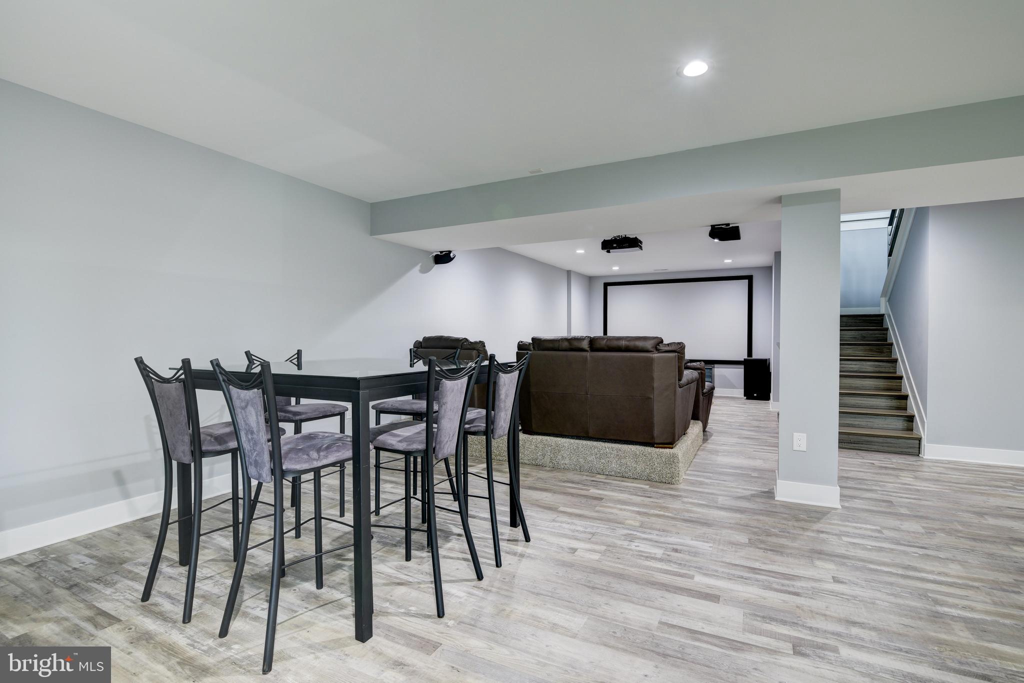 LEESBURG - Residential