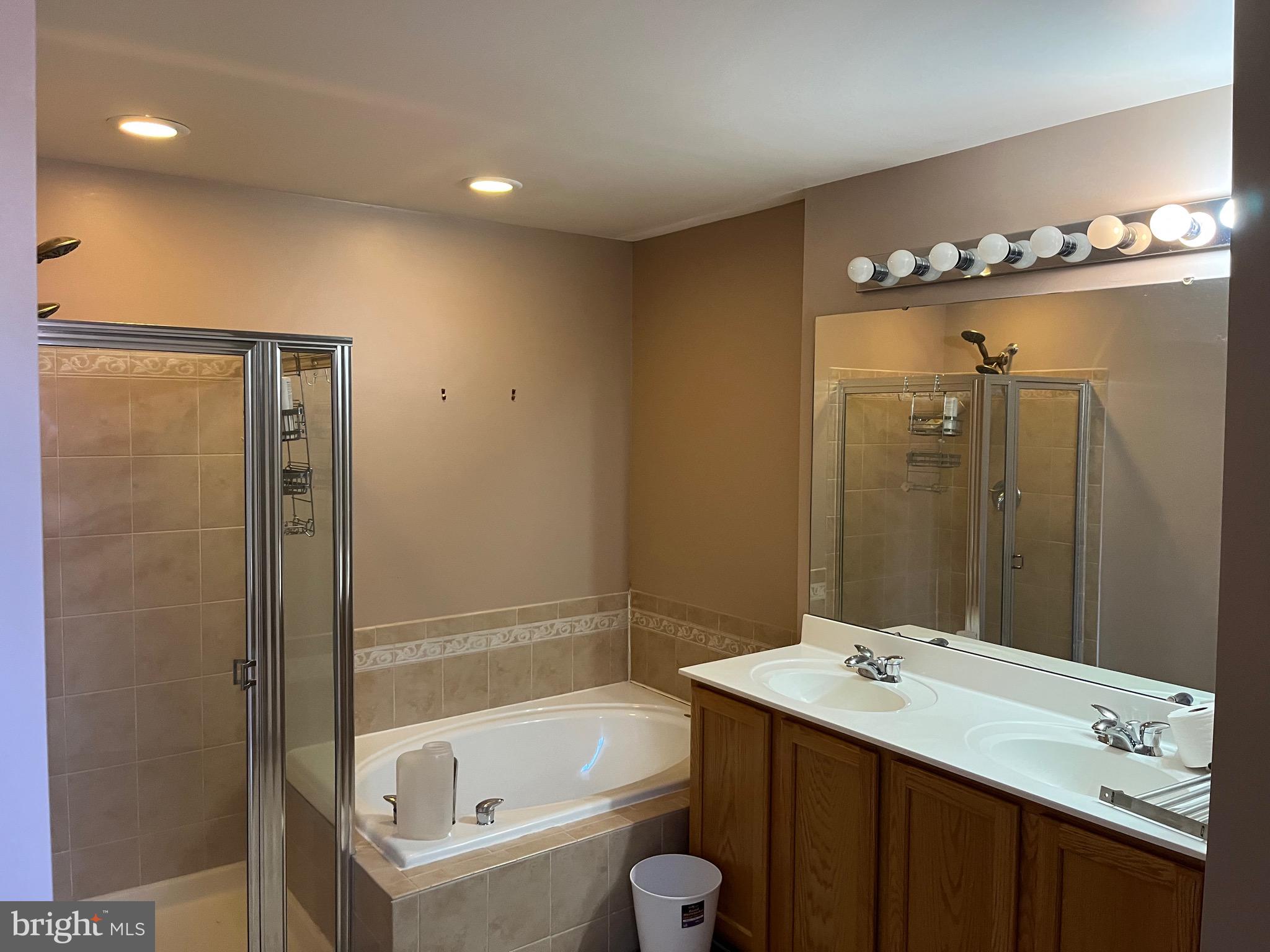 HONEYGO VILLAGE - Residential