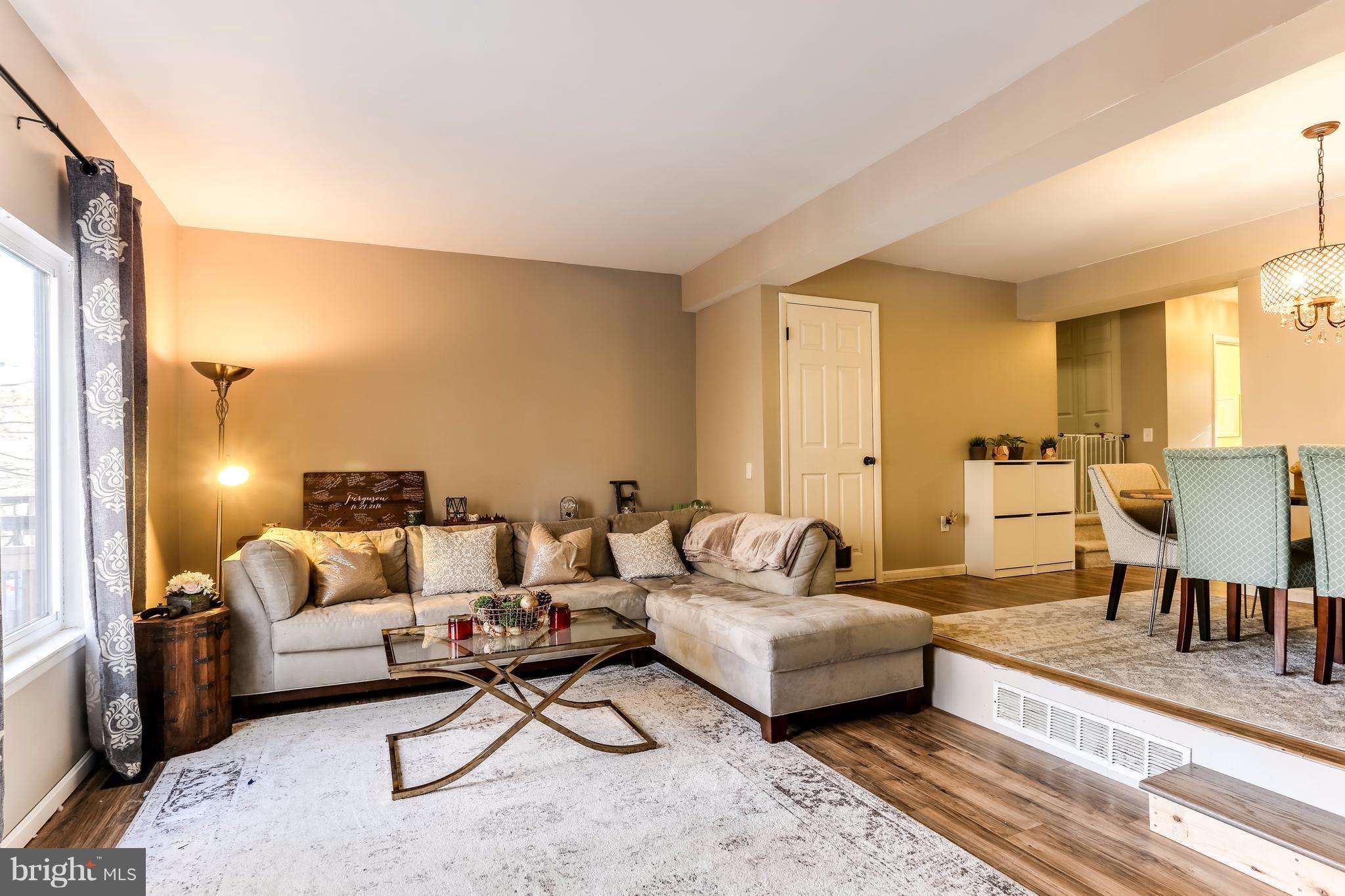 KIMBERLY WOODS VILLAGE - Residential