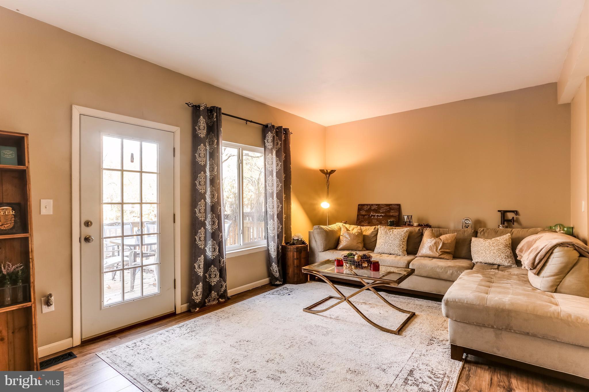 KIMBERLY WOODS VILLAGE - Residential