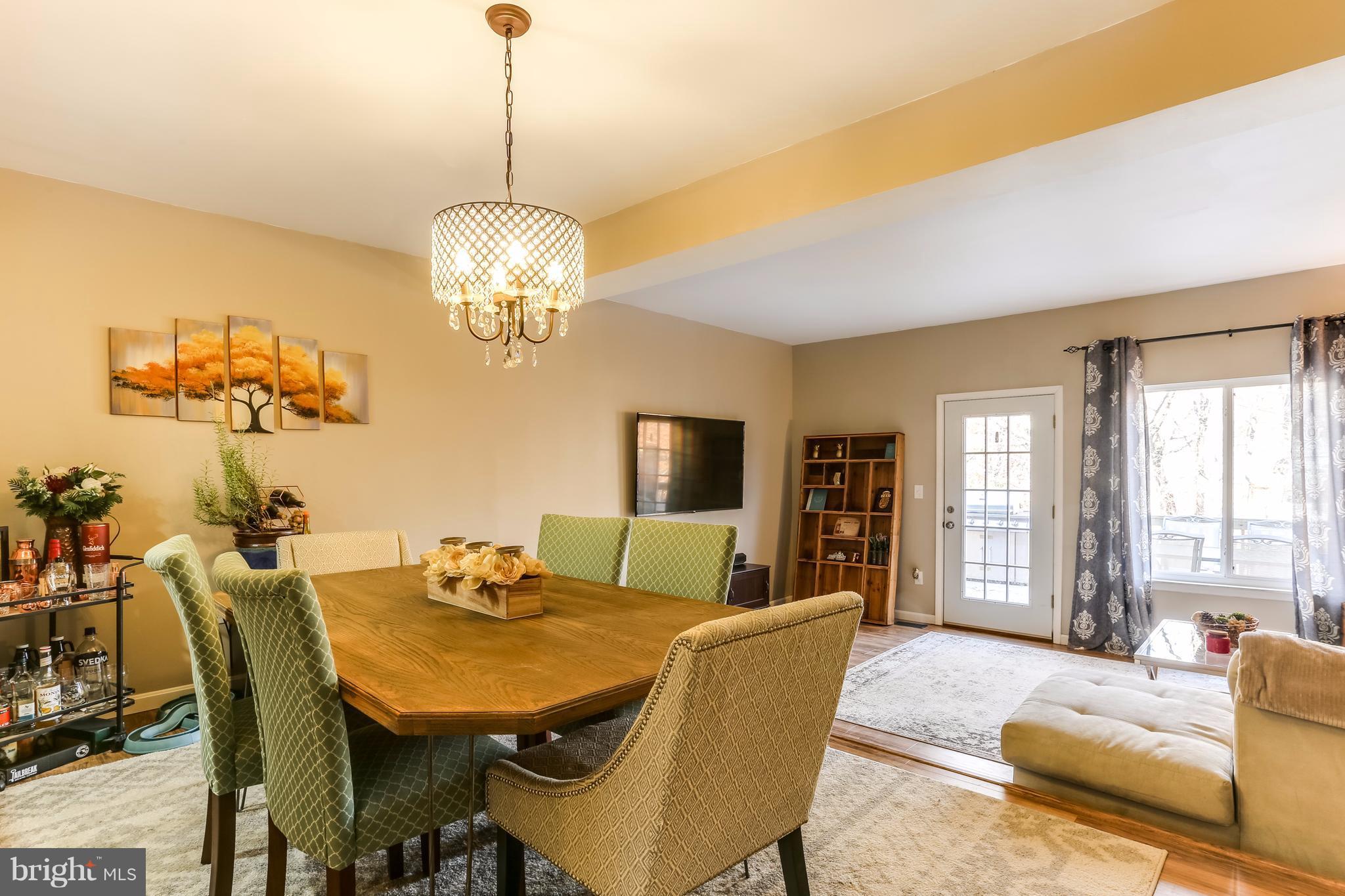 KIMBERLY WOODS VILLAGE - Residential