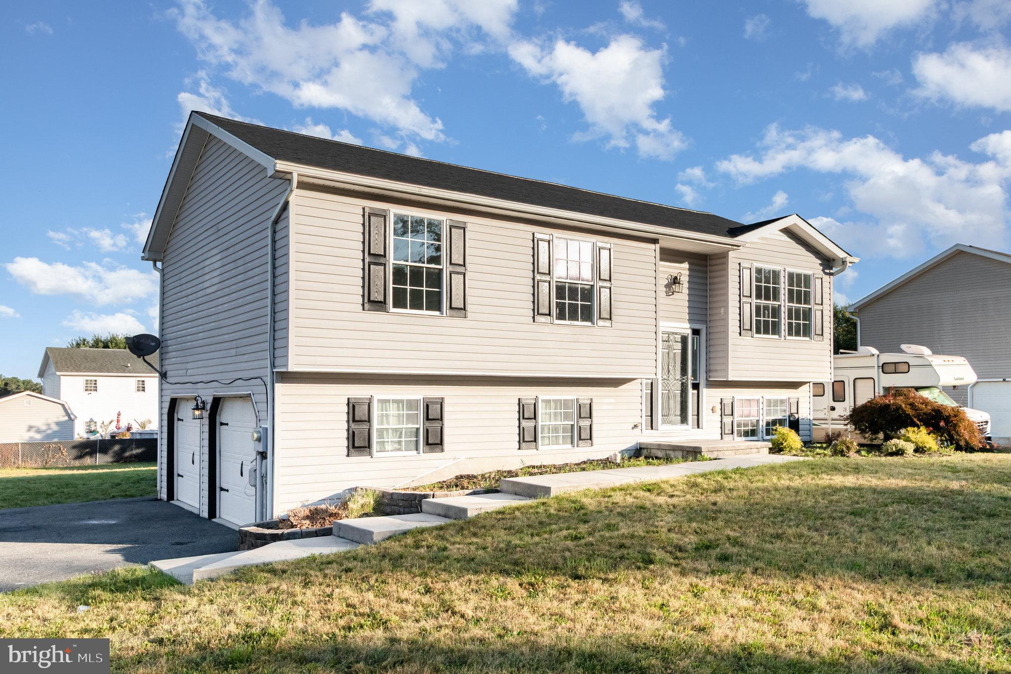 341 CORTLAND CIRCLE