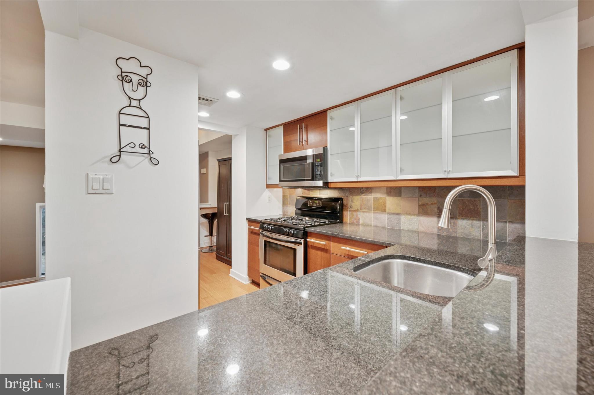 MANAYUNK - Residential