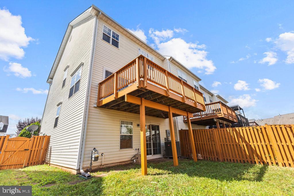 BLOOMS MILL - Residential Lease