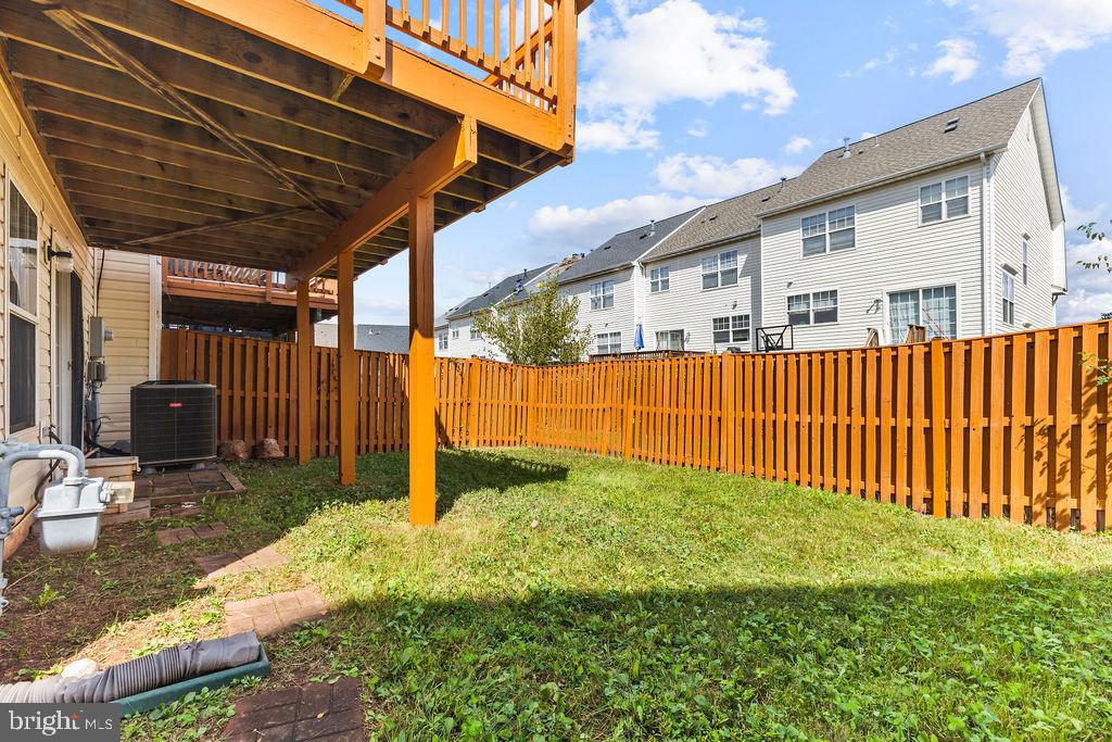 BLOOMS MILL - Residential Lease