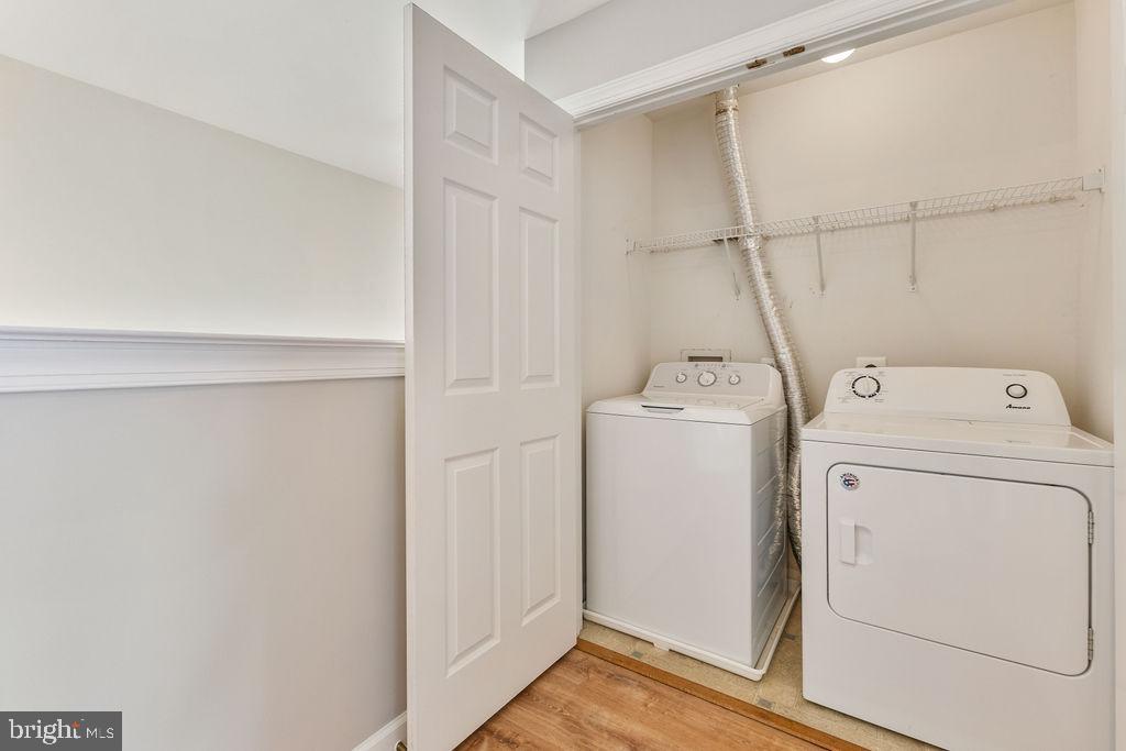 BLOOMS MILL - Residential Lease