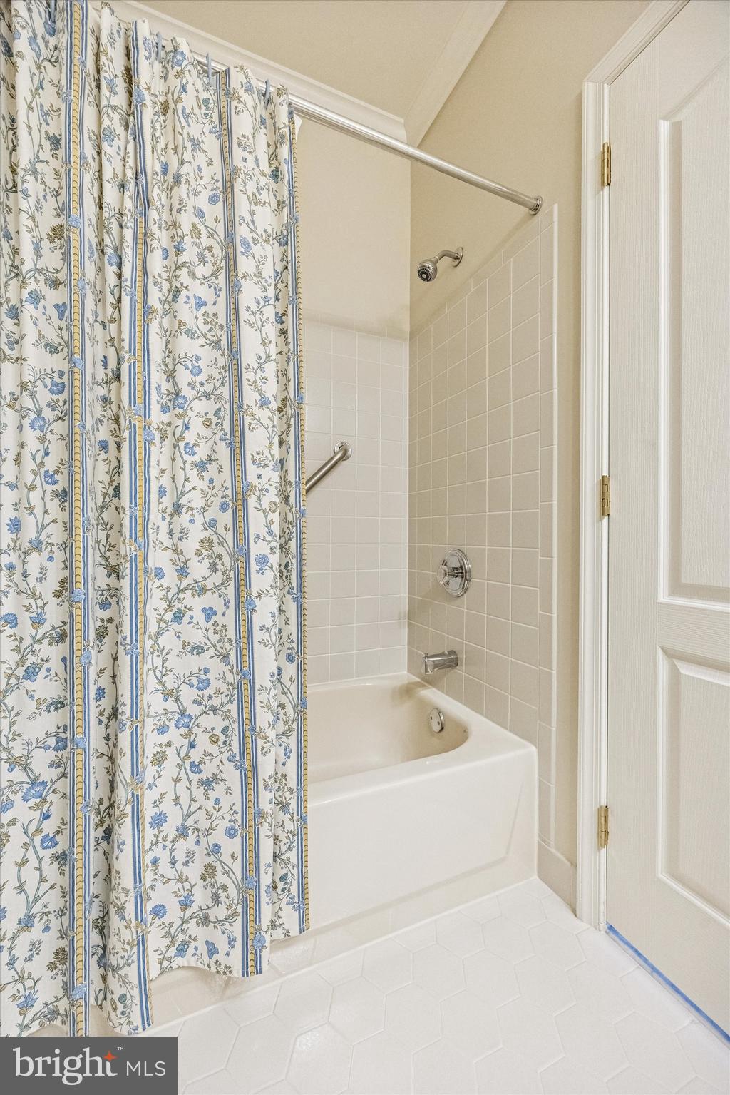 QUAKER RIDGE - Residential