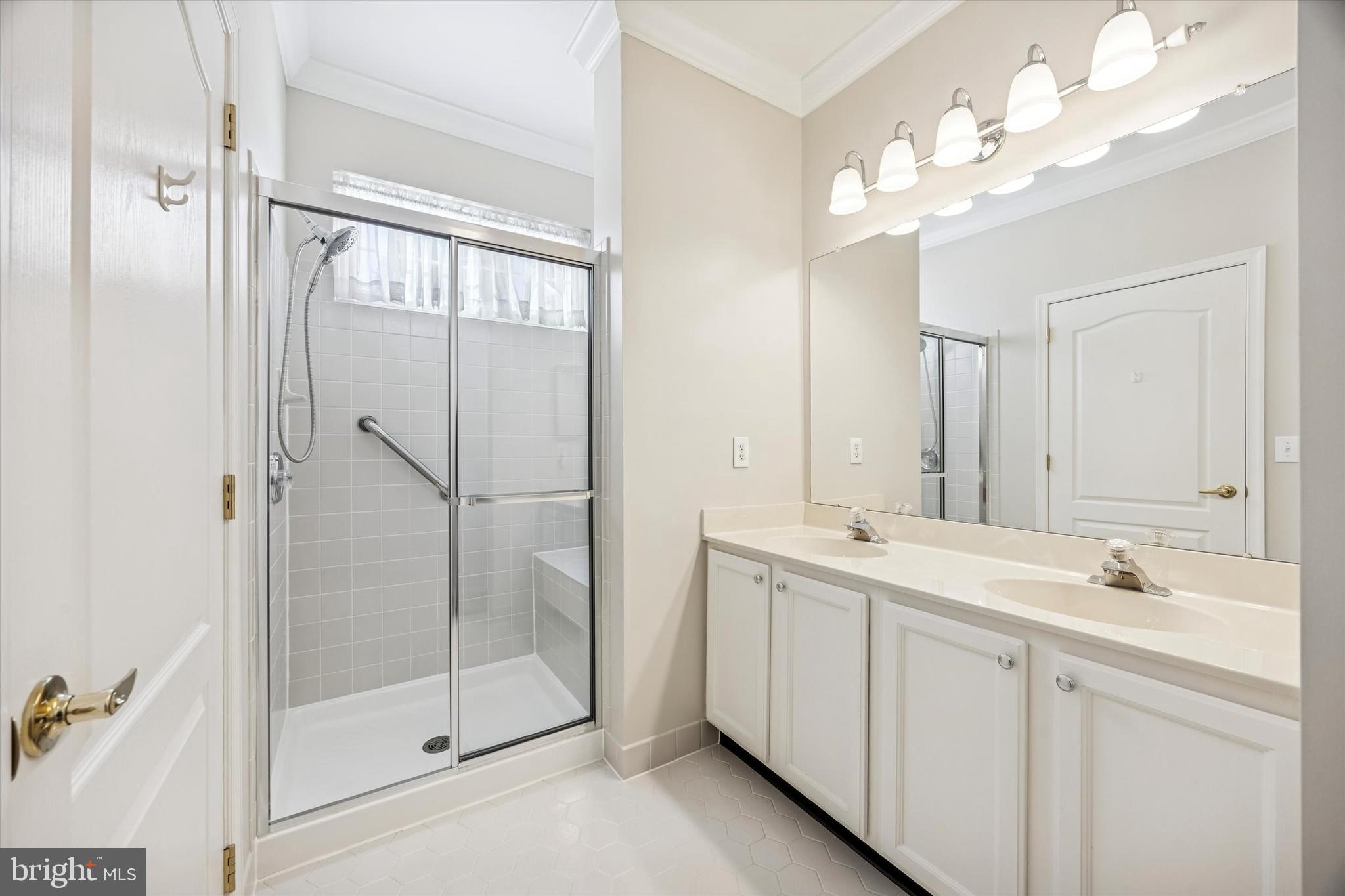 QUAKER RIDGE - Residential