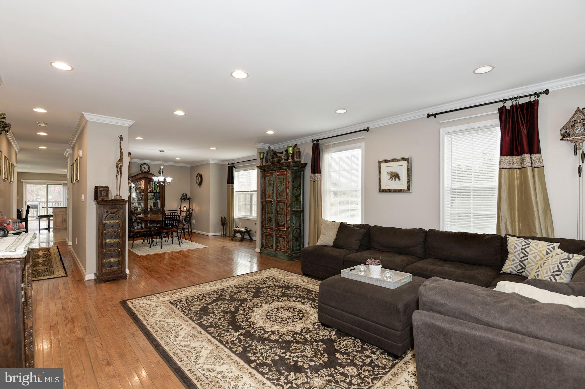 GROVETON HEIGHTS - Residential