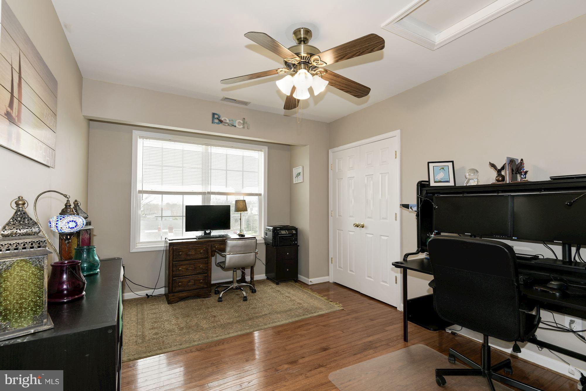 GROVETON HEIGHTS - Residential