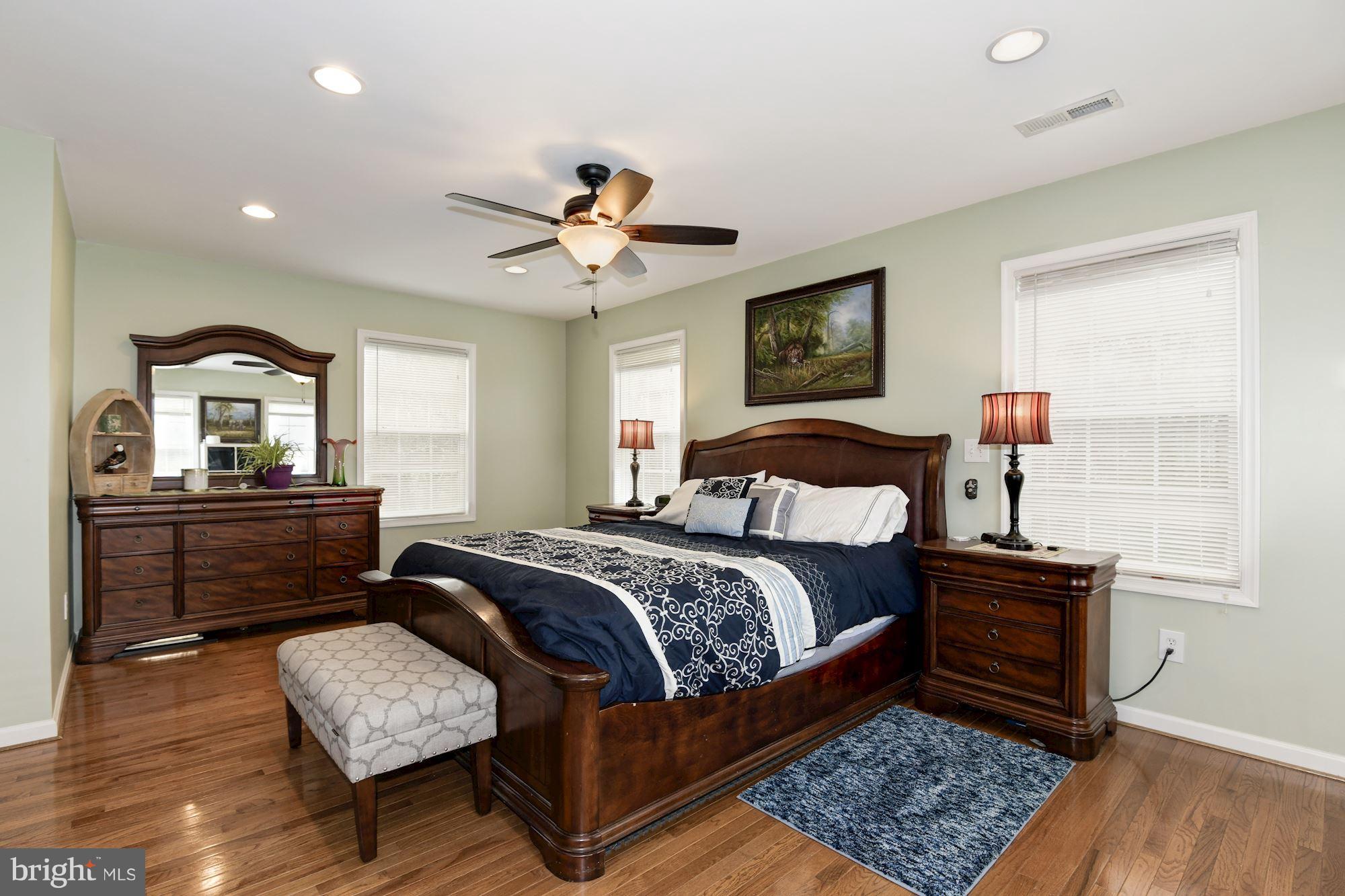 GROVETON HEIGHTS - Residential