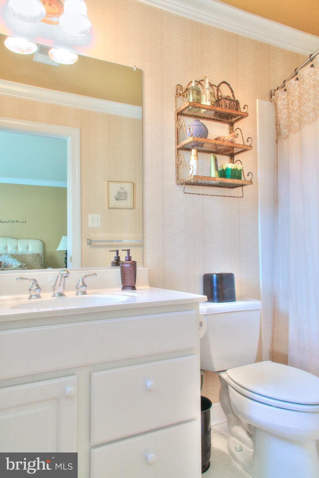 GROVEMONT - Residential