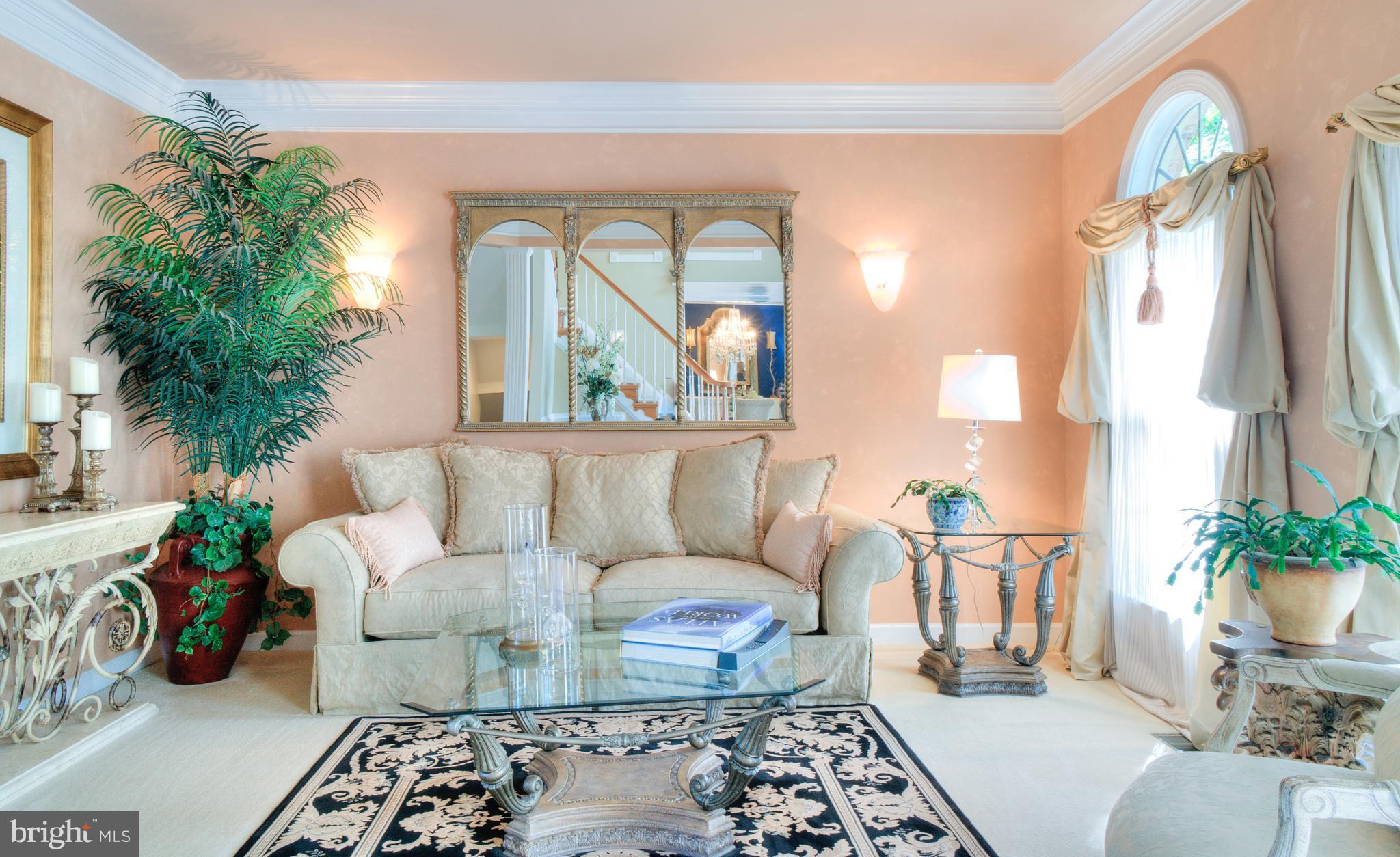 GROVEMONT - Residential