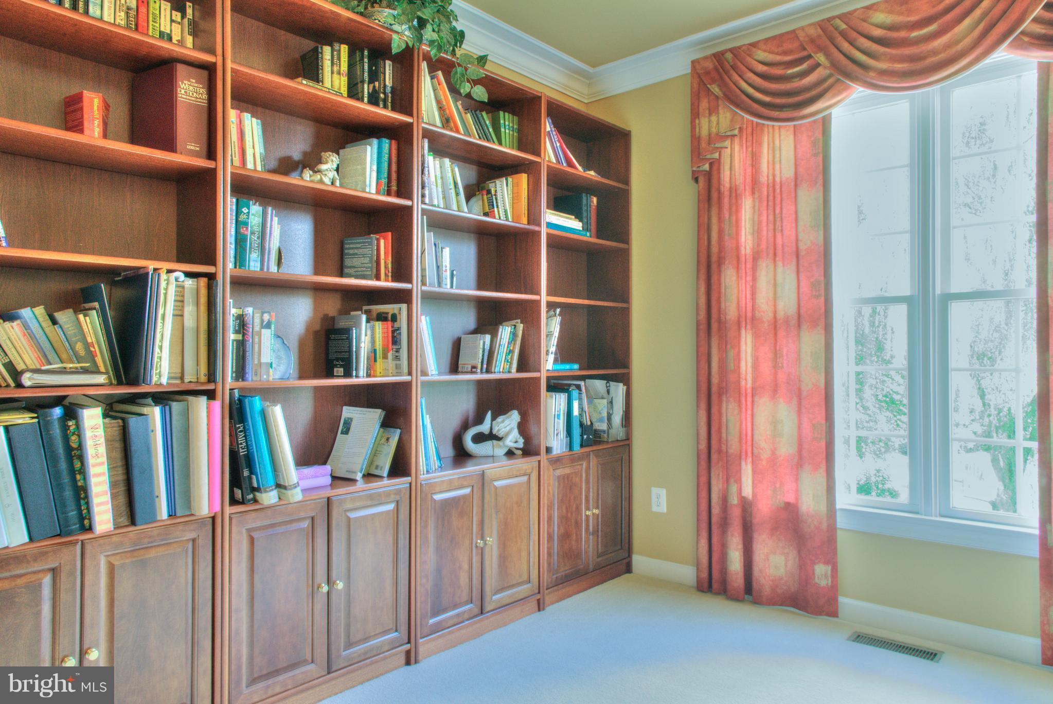 GROVEMONT - Residential