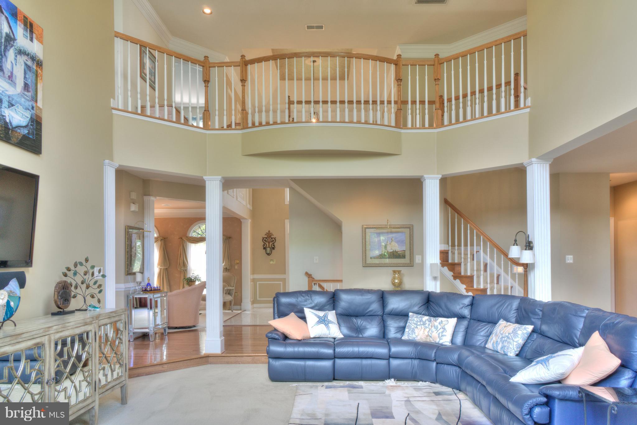 GROVEMONT - Residential