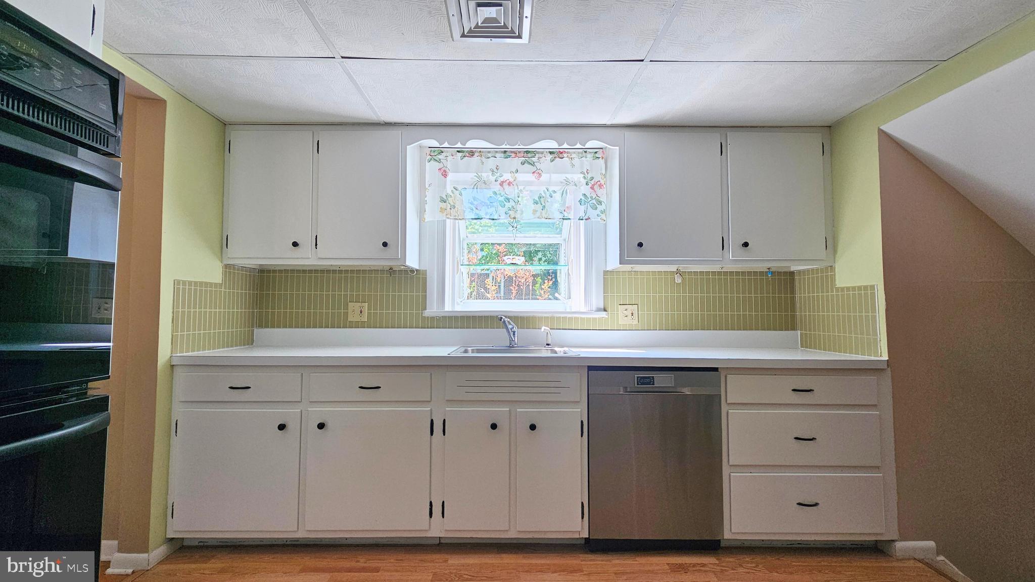 ROSEMONT MANOR - Residential