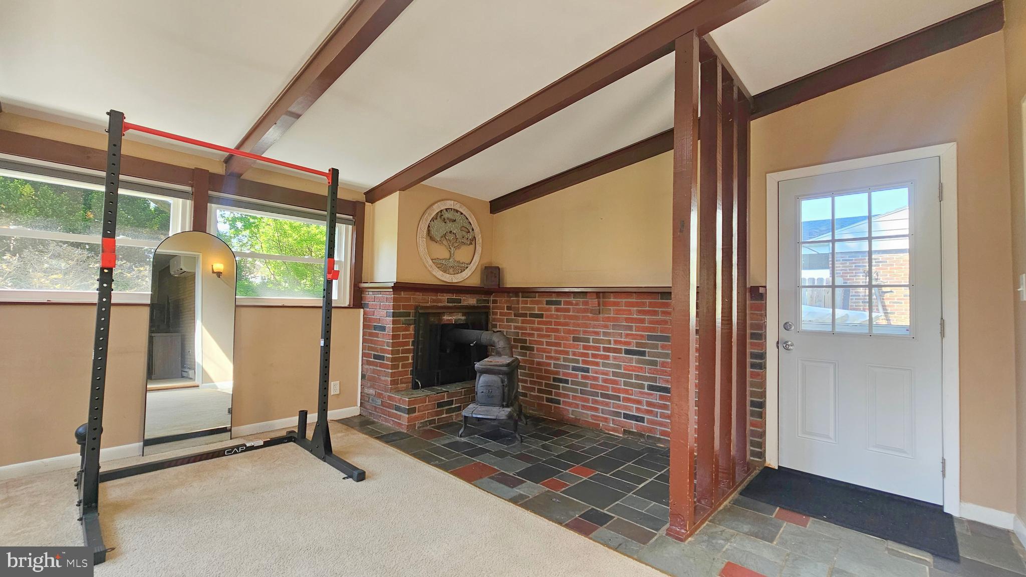 ROSEMONT MANOR - Residential