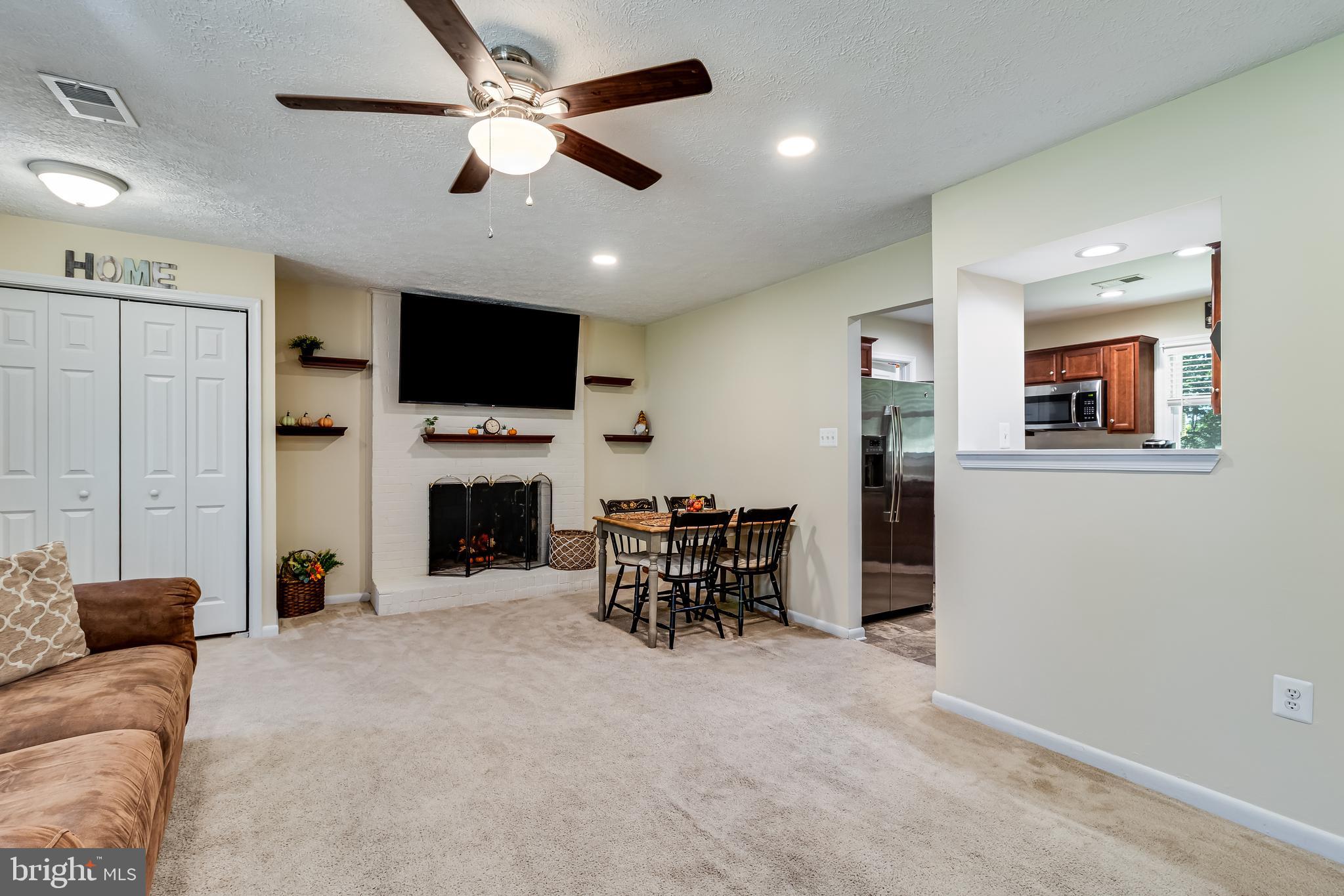 BIRCH MANOR - Residential