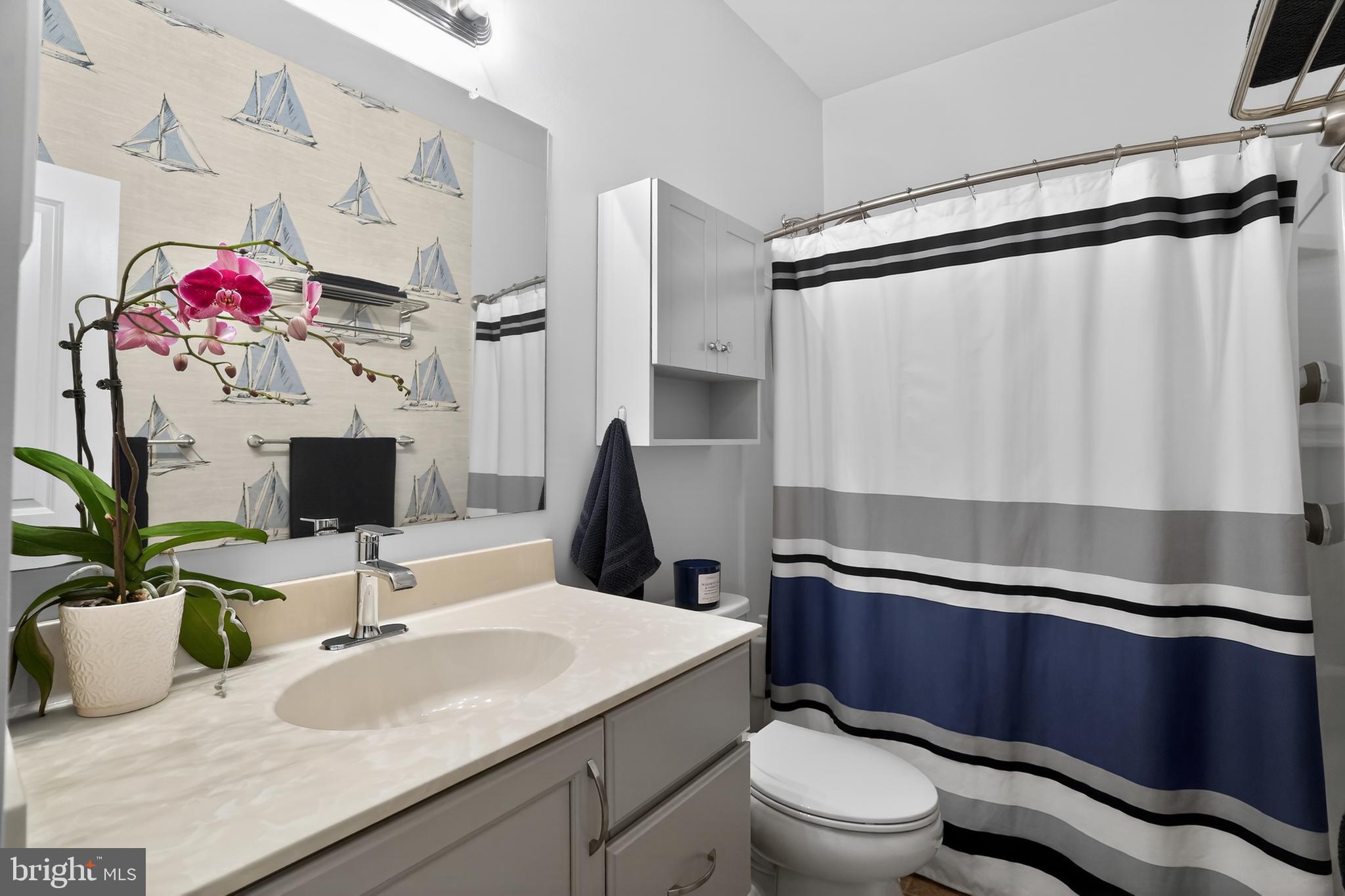 WESTHAMPTON - Residential