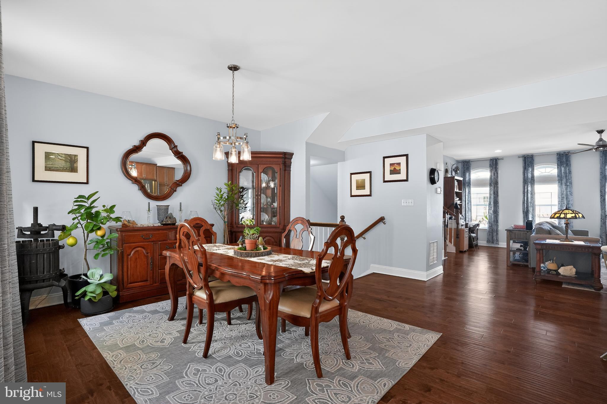 WESTHAMPTON - Residential