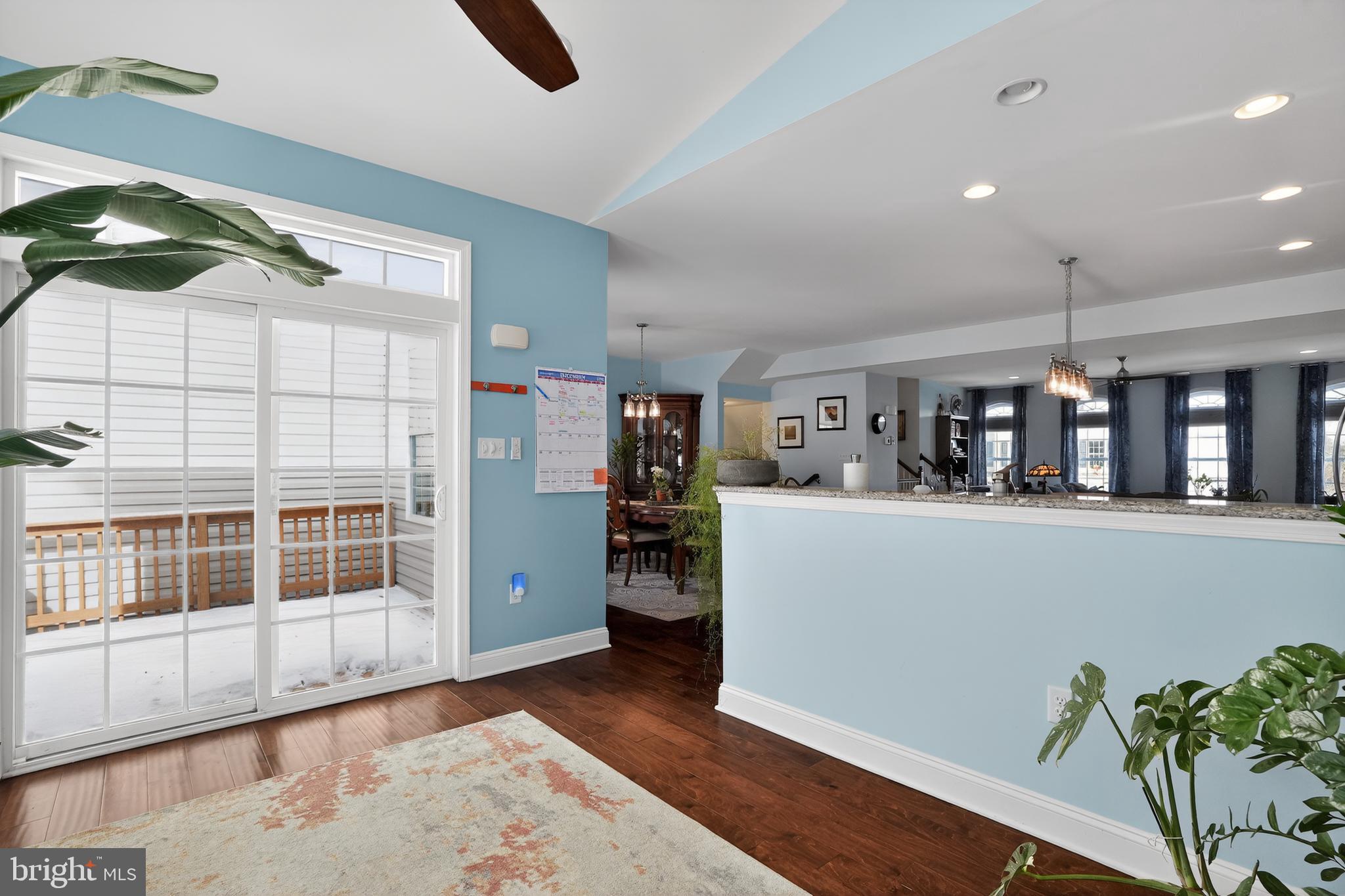 WESTHAMPTON - Residential